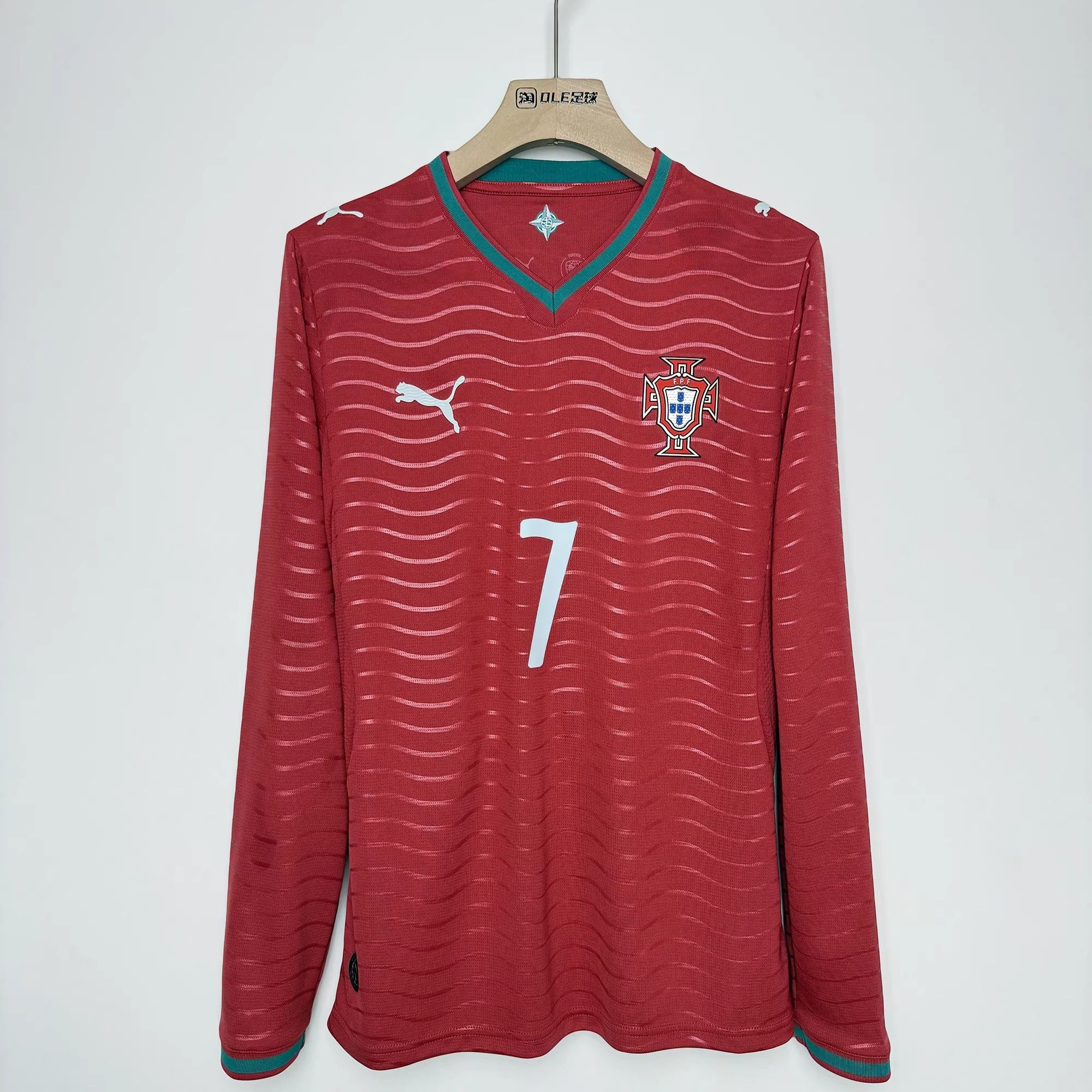 Other 2026 Portugal #7 C Ronaldo Jersey M Size US M / EU 48-50 / 2 - 2 Thumbnail