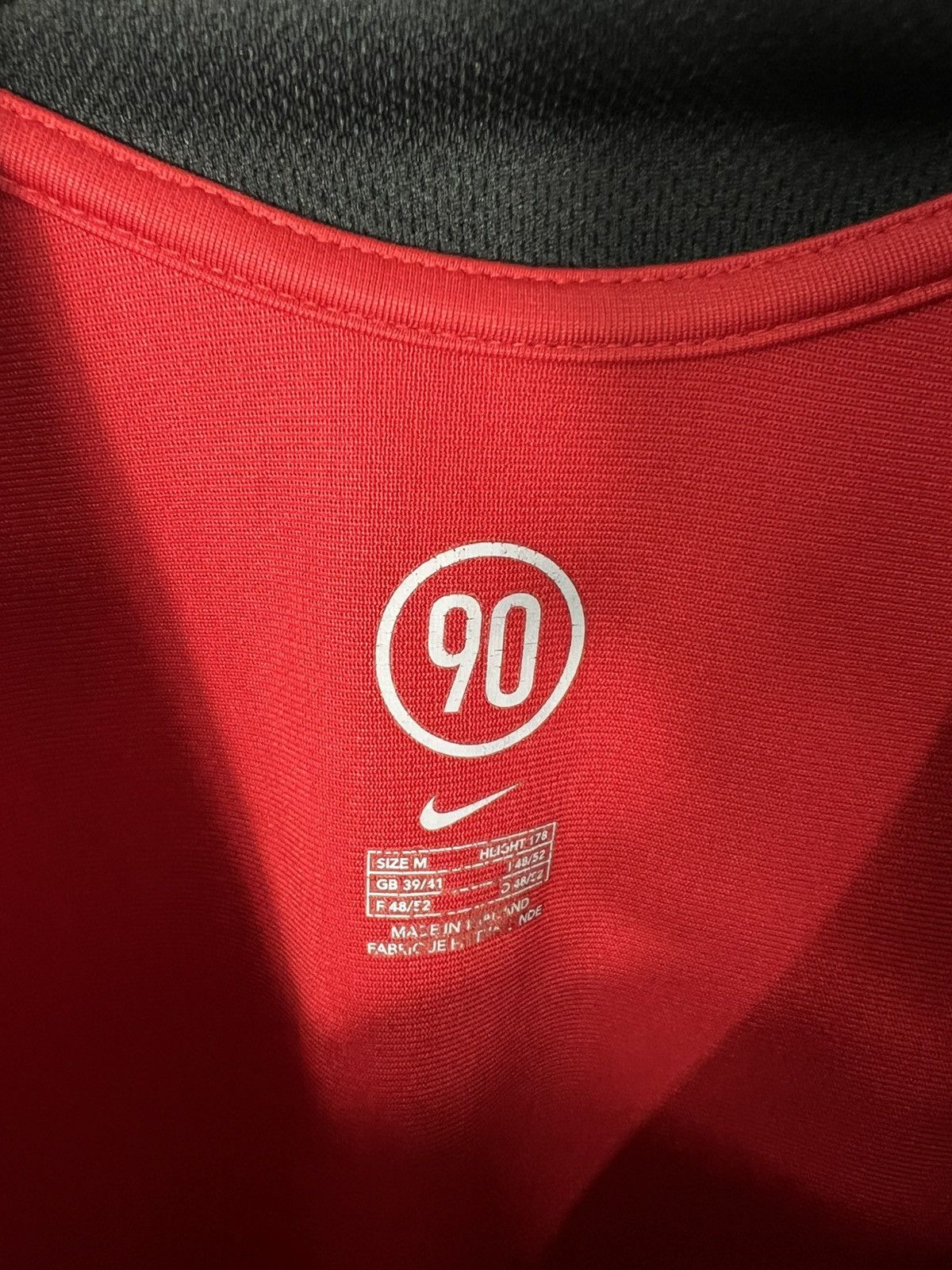 Nike Vintage sportswear Nike Total 90 Y2k Soccer Football Jersey Size US M / EU 48-50 / 2 - 5 Thumbnail