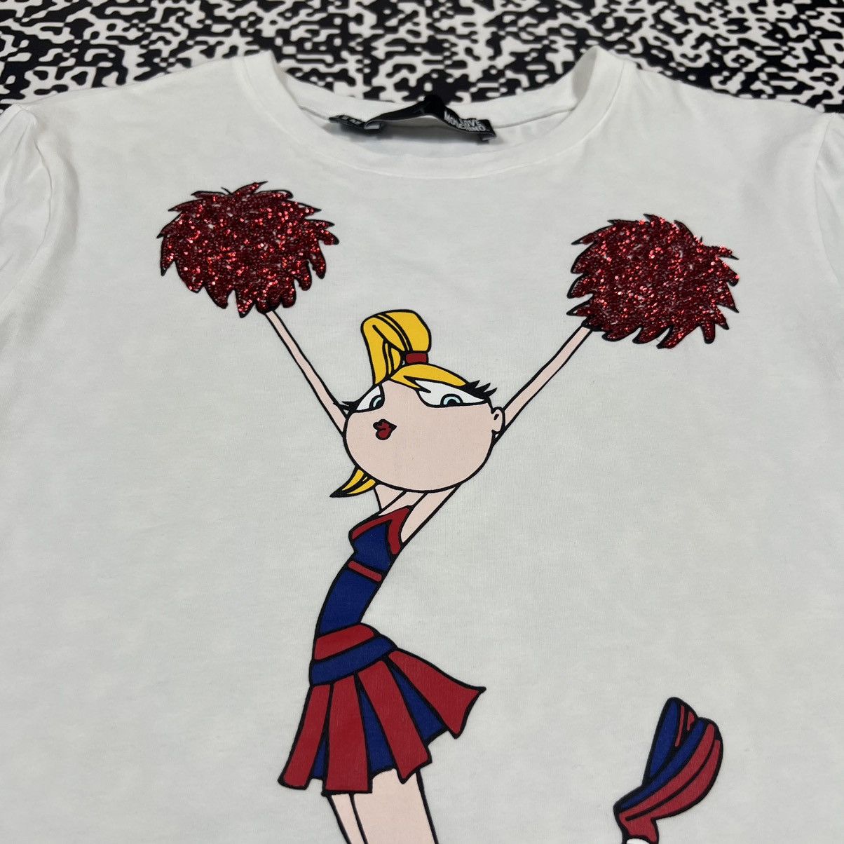 Moschino Vintage Y2K Moschino Love Sequin Embellished Luxury T-shirt Size S / US 4 / IT 40 - 10 Thumbnail