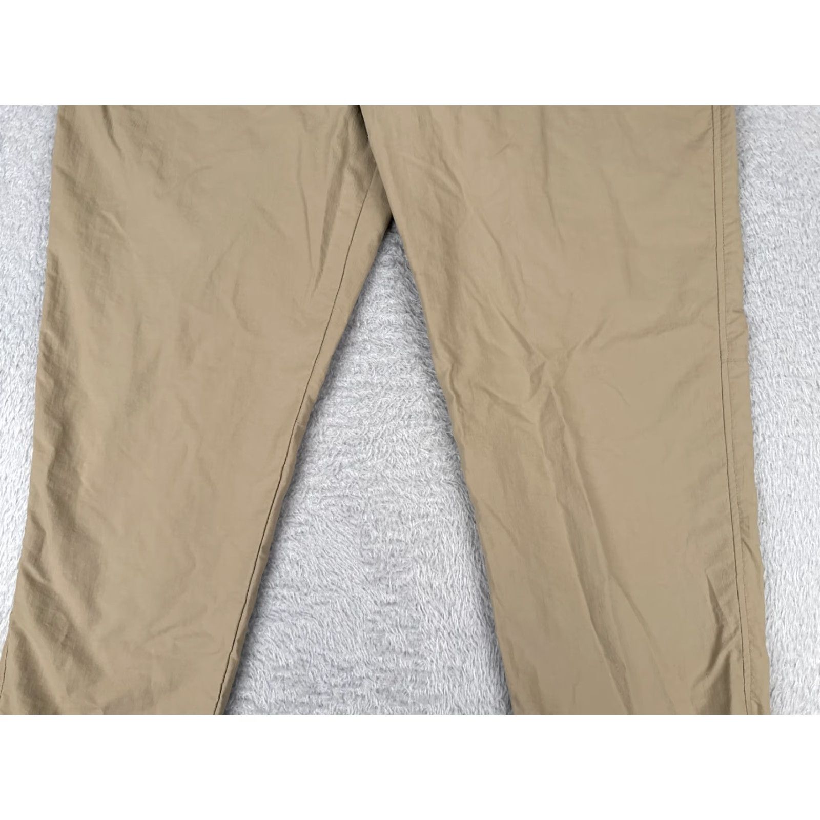 Royal Robbins Royal Robbins Pants Men 36 Beige Nylon Zipper Pockets Cargo Hiking 36x30 Pants Regular Beige Mens Regular Straight 100% Nylon Size US 36 / EU 52 - 3 Thumbnail