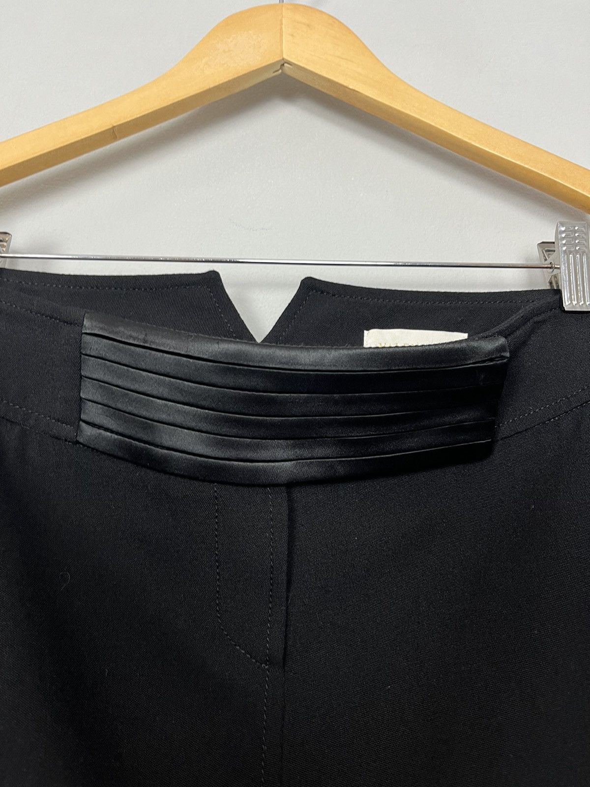 Valentino Valentino Roma Luxury Wool Midi Skirt Made in Italy Size 27" / US 4 / IT 40 - 5 Thumbnail