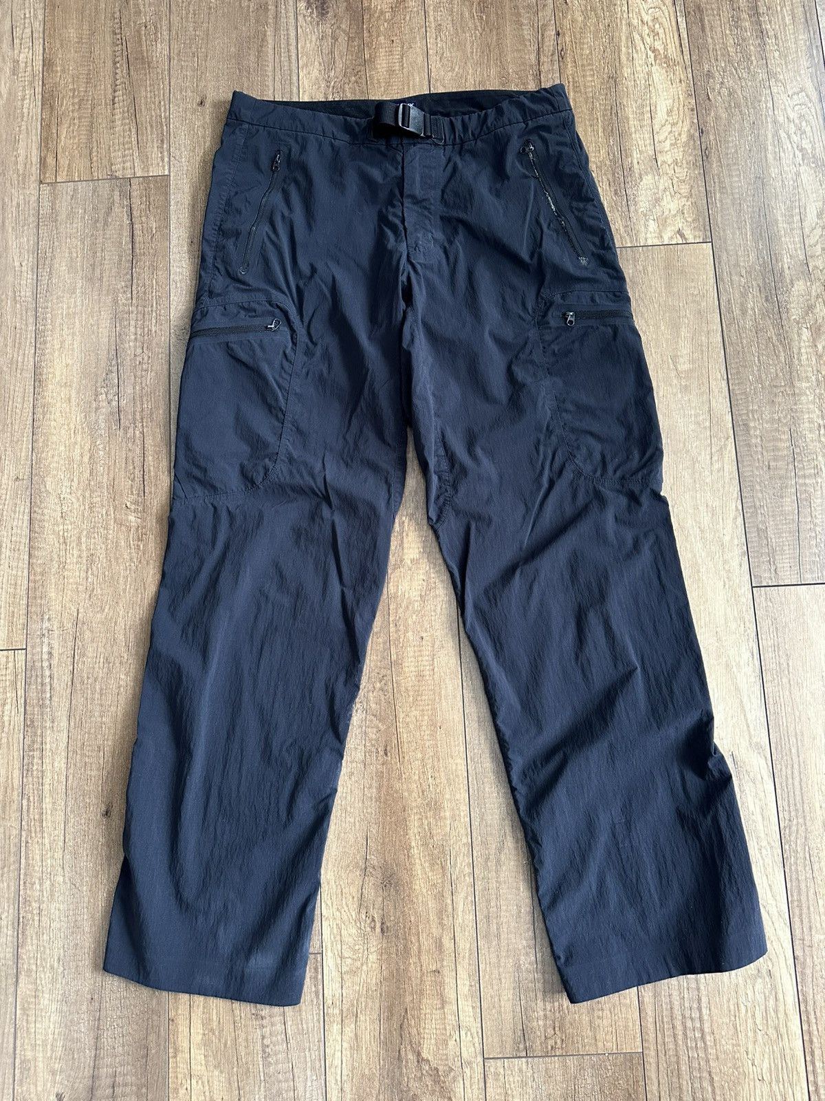 Arc'teryx Arcteryx Cargo Pants Trousers Vintage Logo Size US 32 / EU 48 - 2 Thumbnail