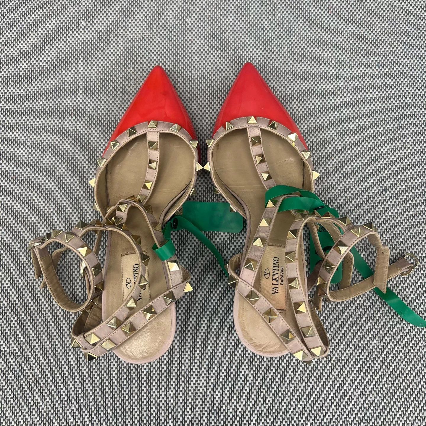 Valentino Valentino Patent Leather Orange Heels Size 37.5 w/ Box Size US 6.5 / IT 36.5 - 6 Thumbnail