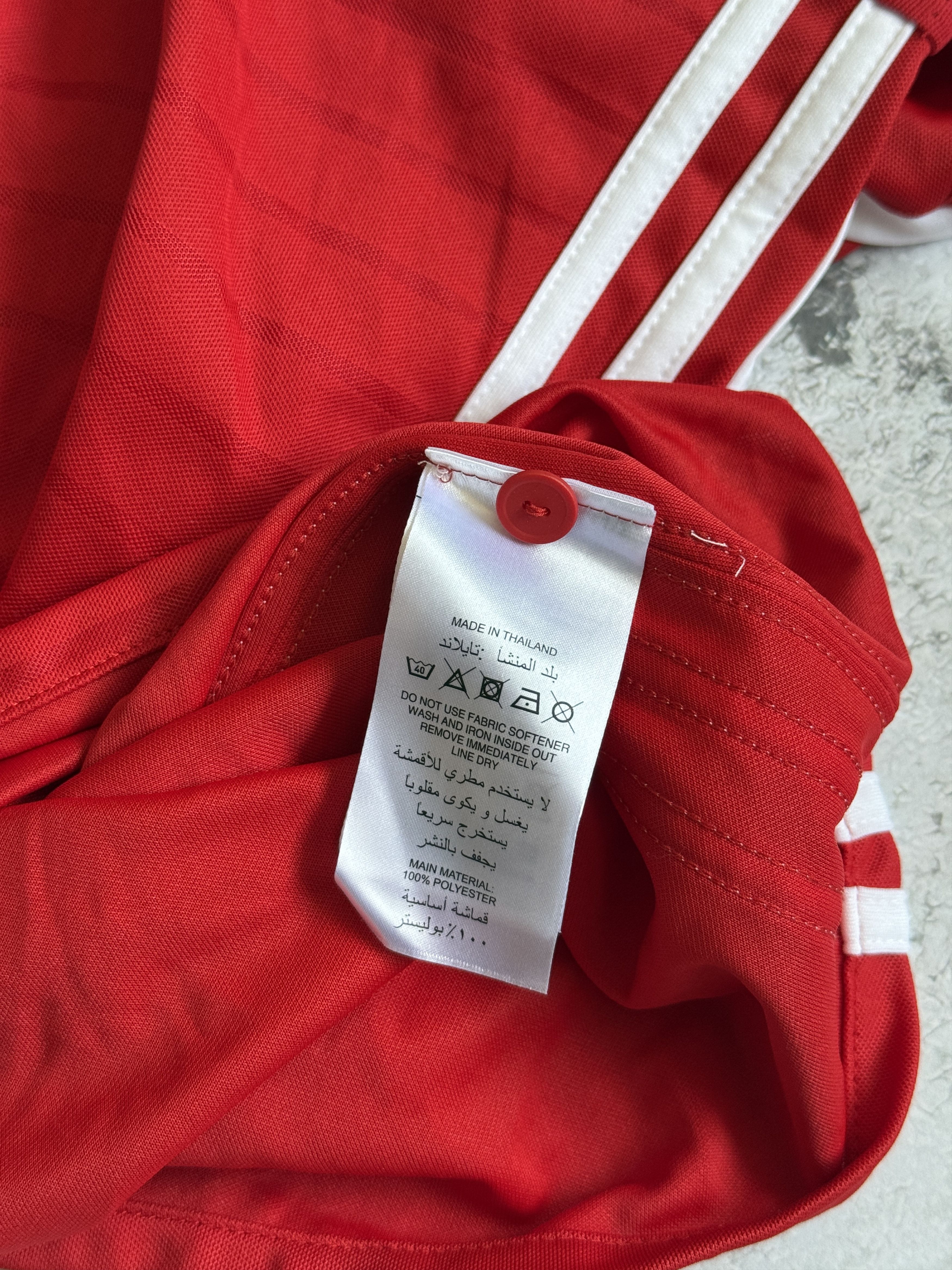 Adidas BAYERN MUNICH 2016 2017 SHIRT FOOTBALL SOCCER ADIDAS MENS M Size US M / EU 48-50 / 2 - 6 Thumbnail