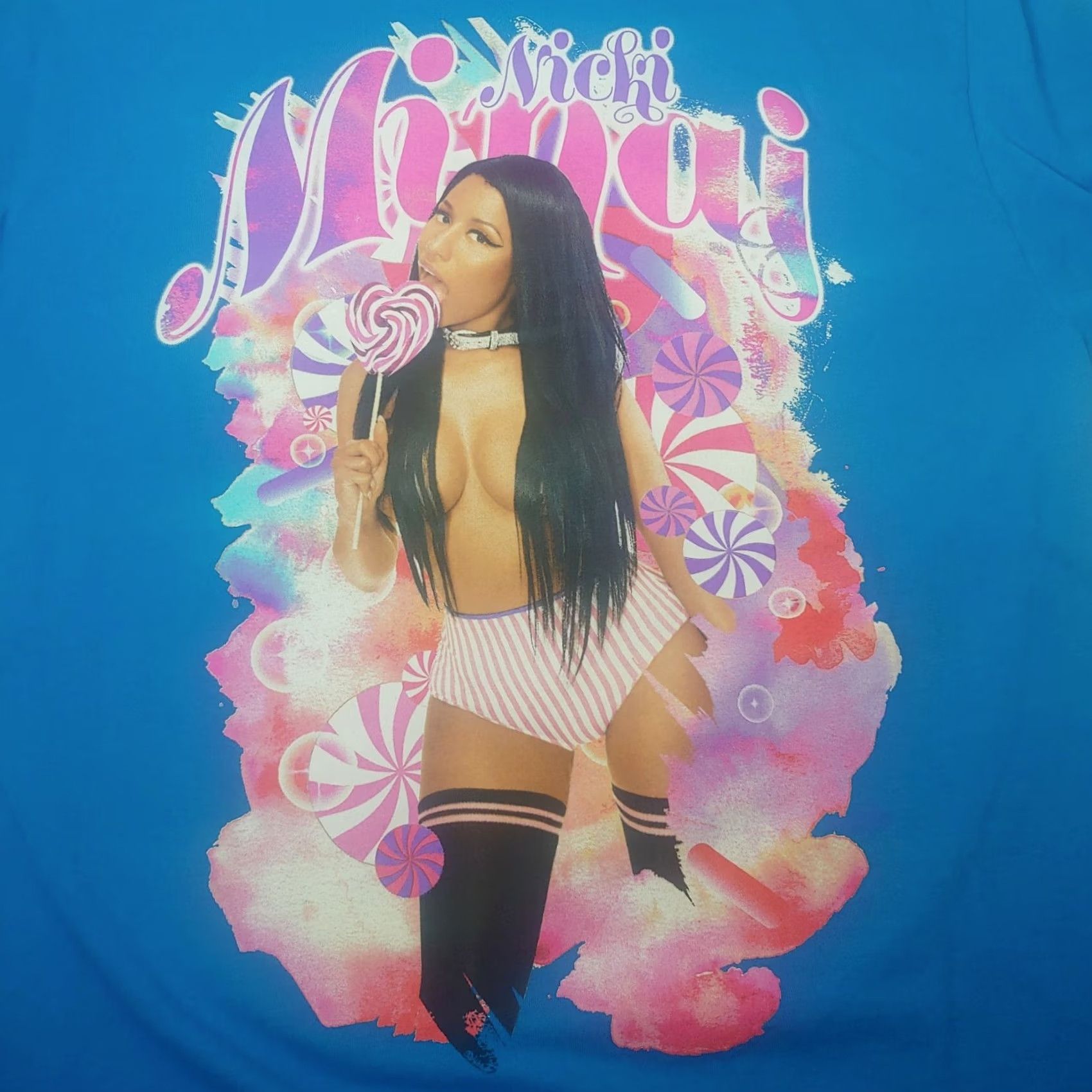 Gildan Nikki Minaj Pink Print Tour Shirt XL Blue Rap Music Lolli Pop Candy Sexy Dance Shirt Mens XL Blue Size US XL / EU 56 / 4 - 2 Thumbnail