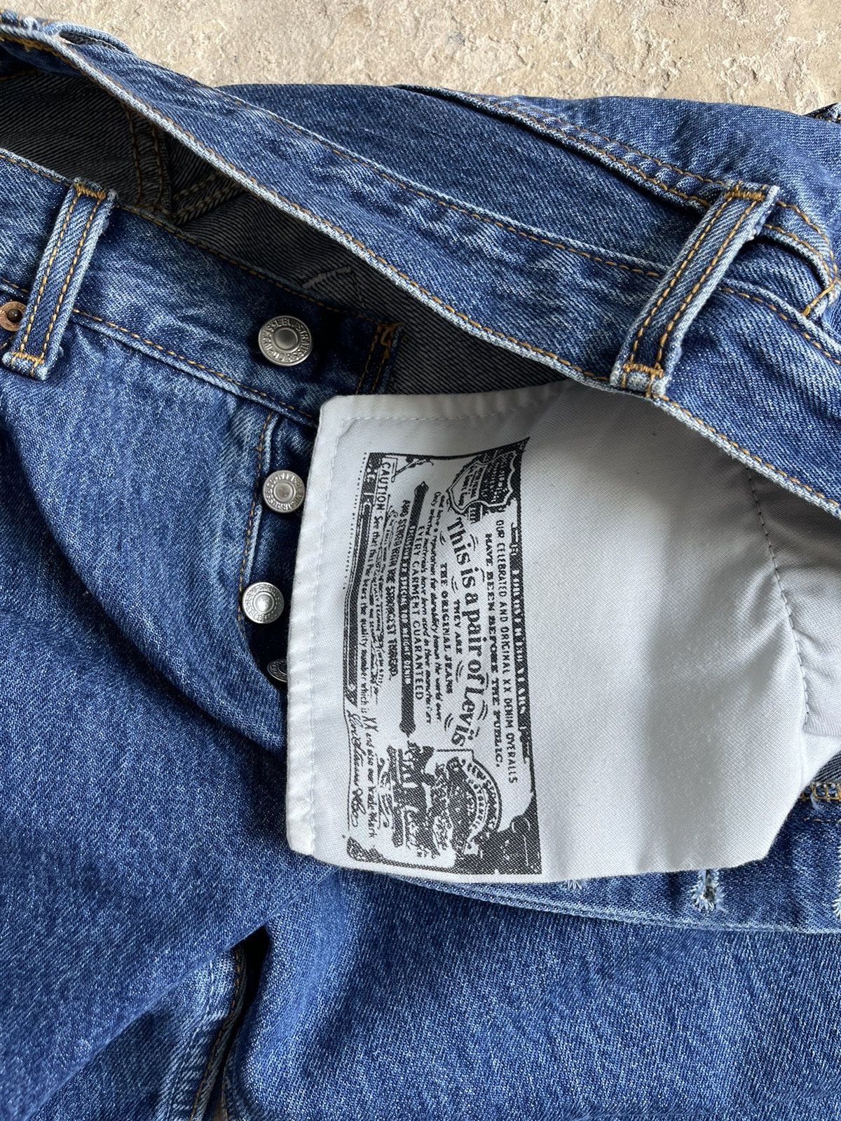 Levi's Levi's 501 Red Tab Straight Classic Fit Denim Jeans Size US 32 / EU 48 - 7 Thumbnail