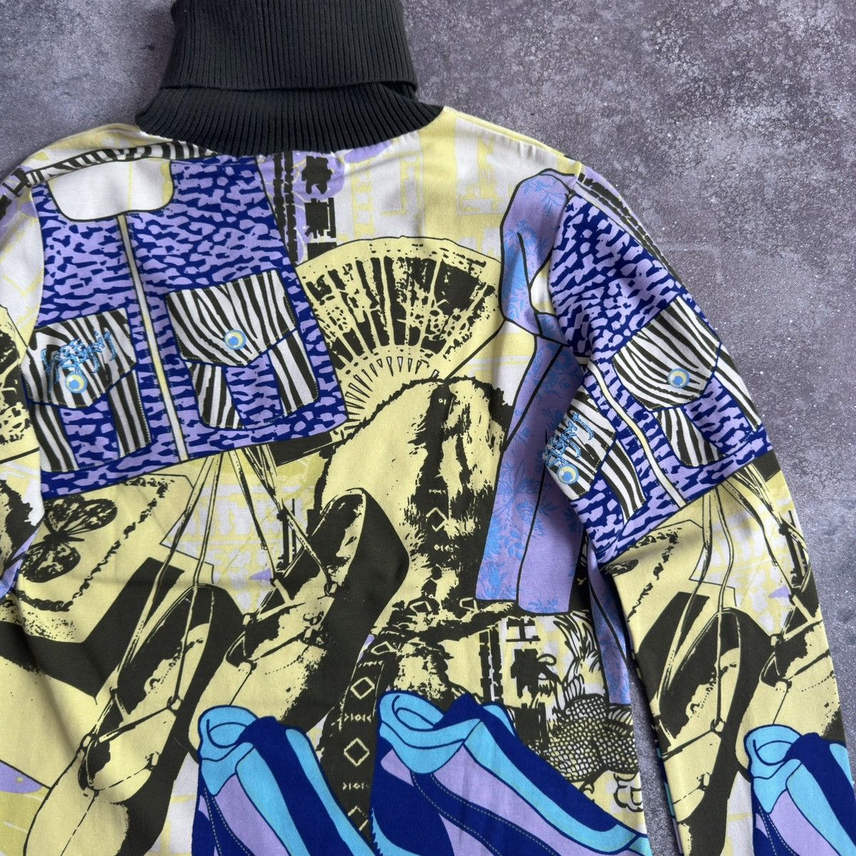 Custo Barcelona Custo Barcelona Long Sleeve Top (Jean Paul Gaultier style) Size M / US 6-8 / IT 42-44 - 9 Thumbnail