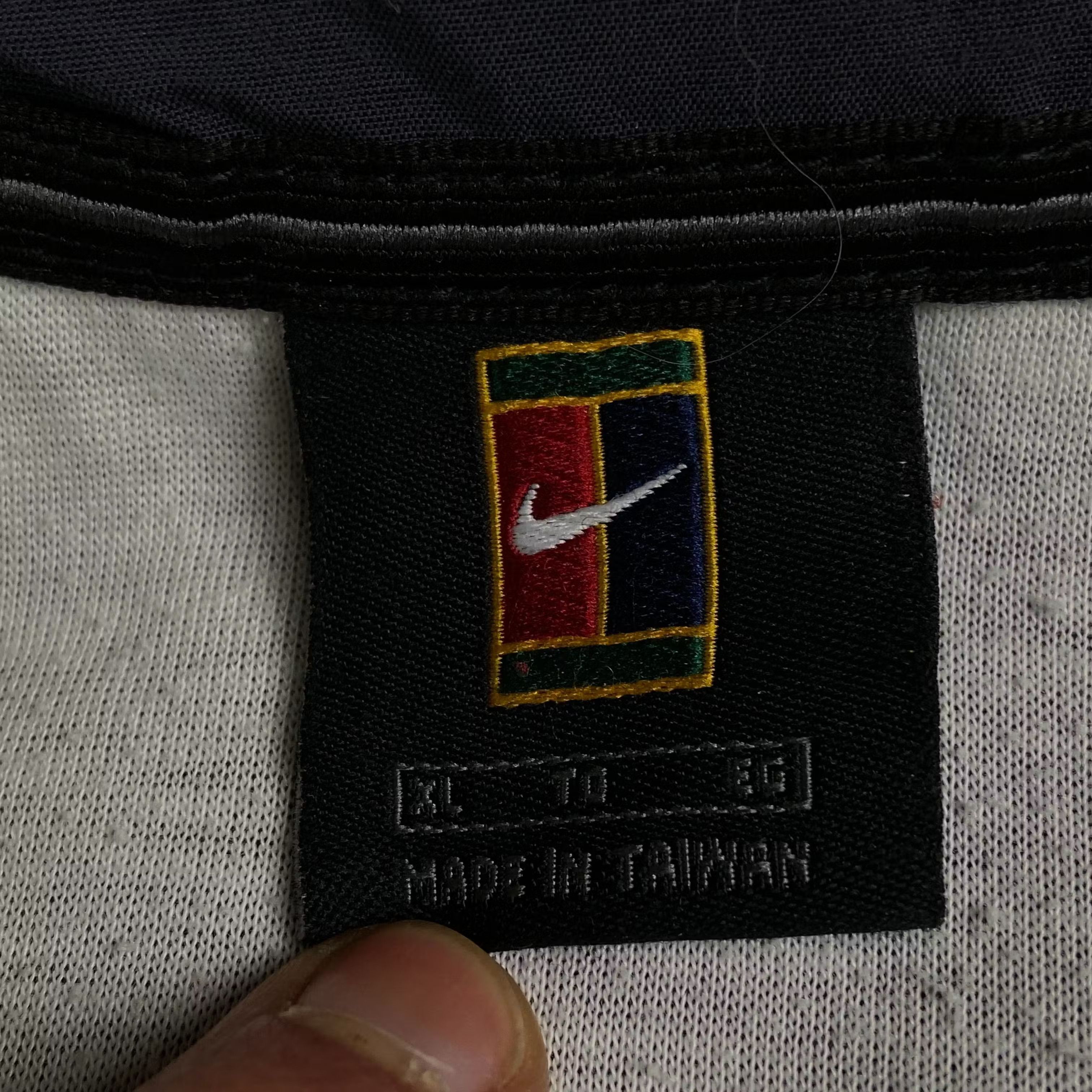 Nike × Vintage Mens Vintage Bomber Jacket Nike Size XL Nylon Size US XL / EU 56 / 4 - 7 Thumbnail