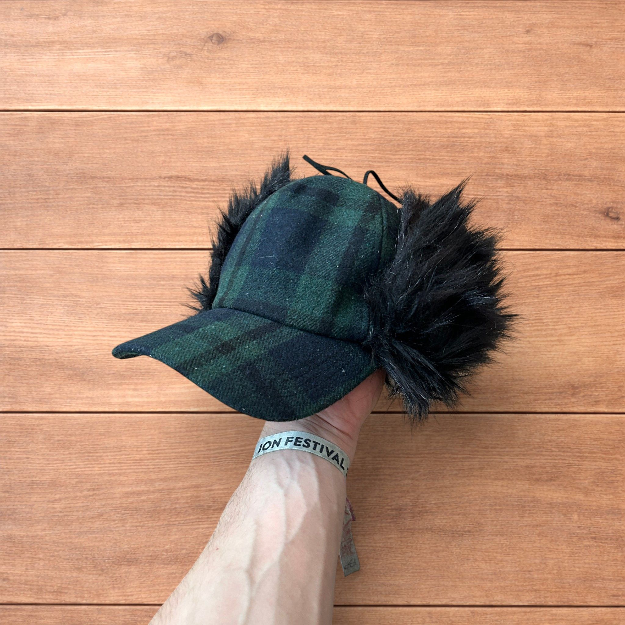 Japanese Brand Trapper Russian ear flap hat cap in checkered khaki/black. Size ONE SIZE - 1 Thumbnail