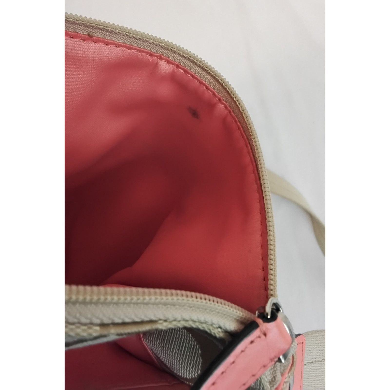 Coach Coach Handbag Signature C Logo Crossbody Khaki & Peach Size ONE SIZE - 7 Thumbnail