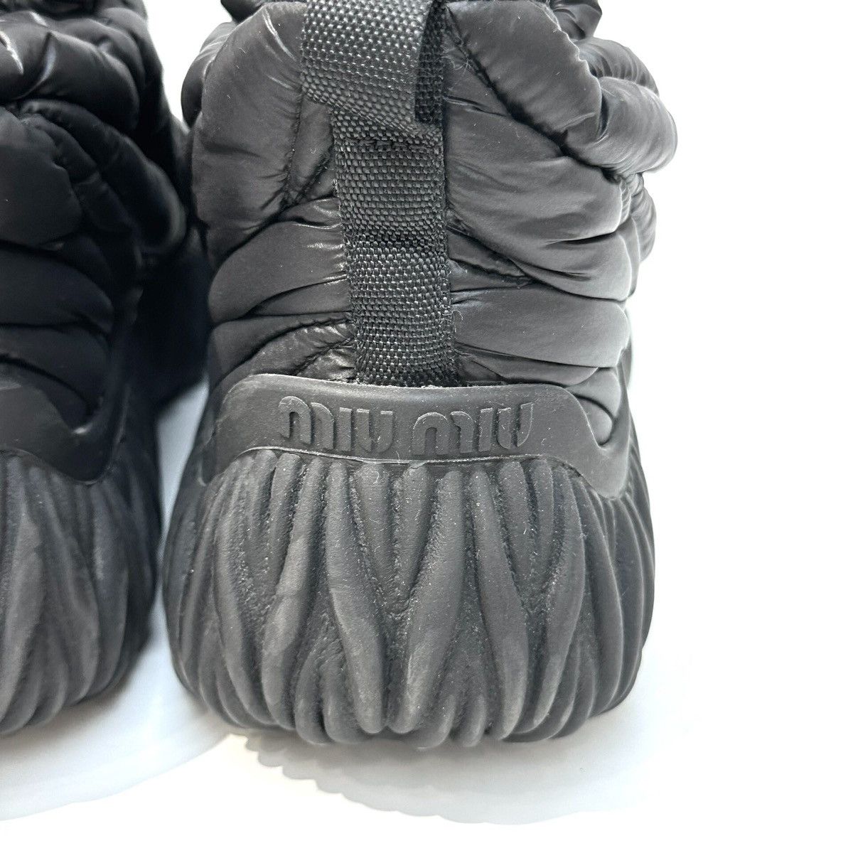 Miu Miu Miu Miu Quilted Padded Sneakers in black nylon Size US 7 / IT 37 - 4 Thumbnail
