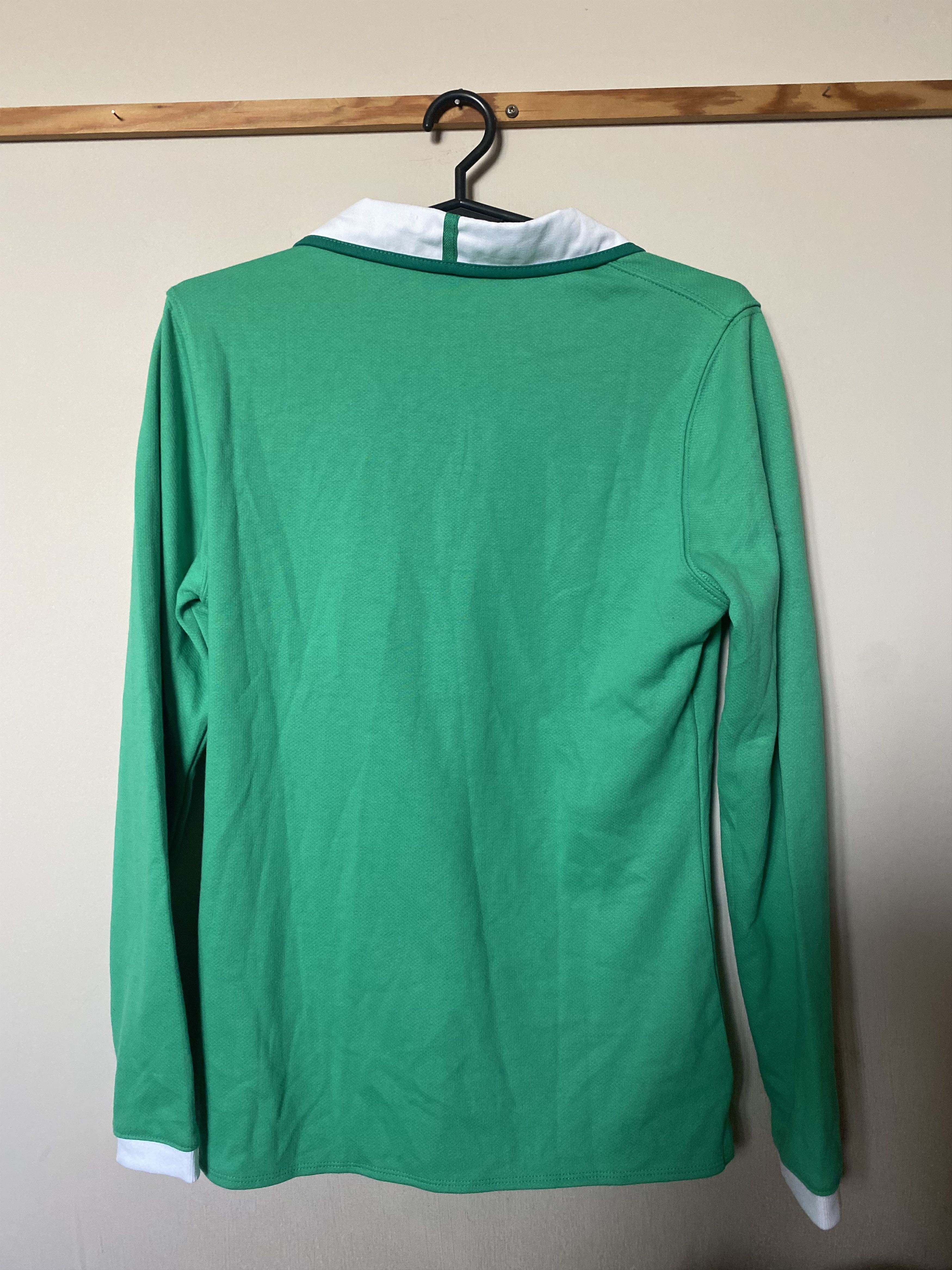 Canterbury of New Zealand NEW - Rugby IRELAND - Canterbury - Long Sleeve - S - UNIQUE Size US S / EU 44-46 / 1 - 2 Thumbnail