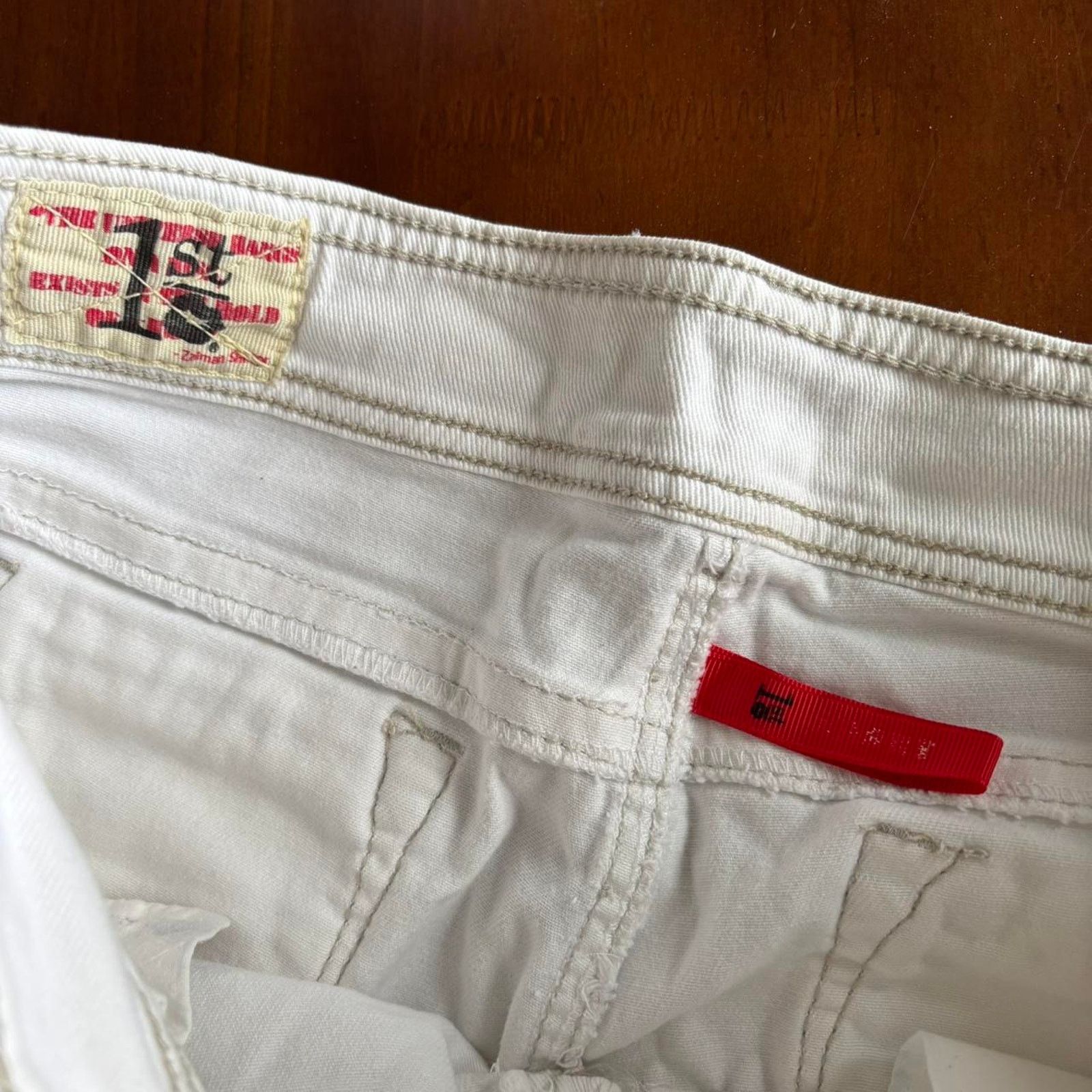 Vintage Vintage 1st Kiss White Denim Micro Shorts 32" Size 32" / US 10 / IT 46 - 2 Thumbnail