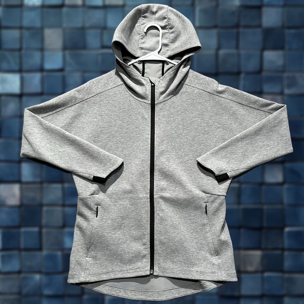 Athleta Athleta Modern Life Hoodie Jacket Womens Small Gray Full Zip Stretch 201222 EUC Size S / US 4 / IT 40 - 1 Thumbnail