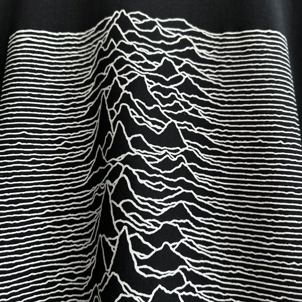 Joy Division JOY DIVISION UNKNOWM PLEASURES BAND TEE Size US XL / EU 56 / 4 - 4 Thumbnail