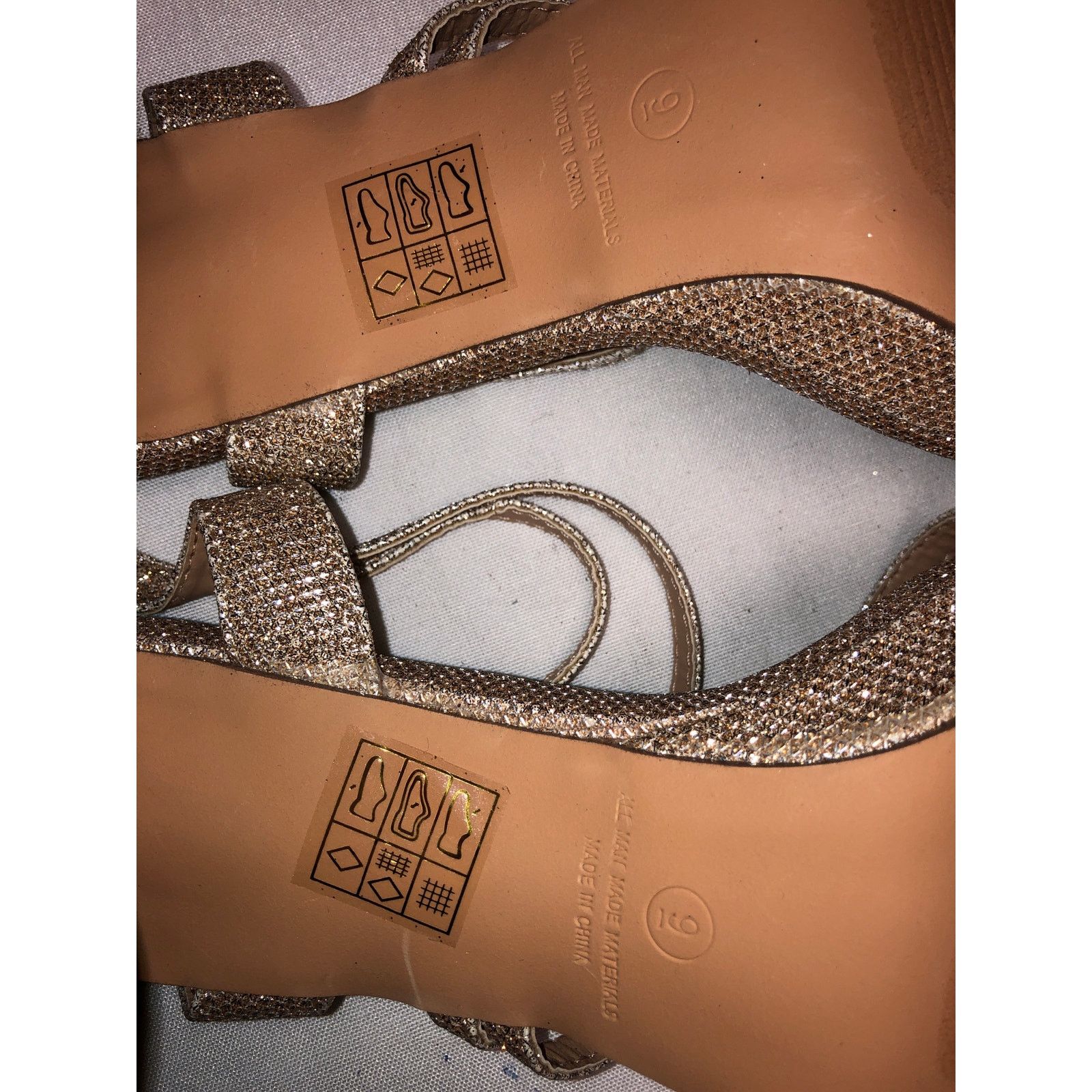 Other Bella Marie Gold Dress Heel Sandal Size US 8.5 / IT 38.5 - 7 Thumbnail