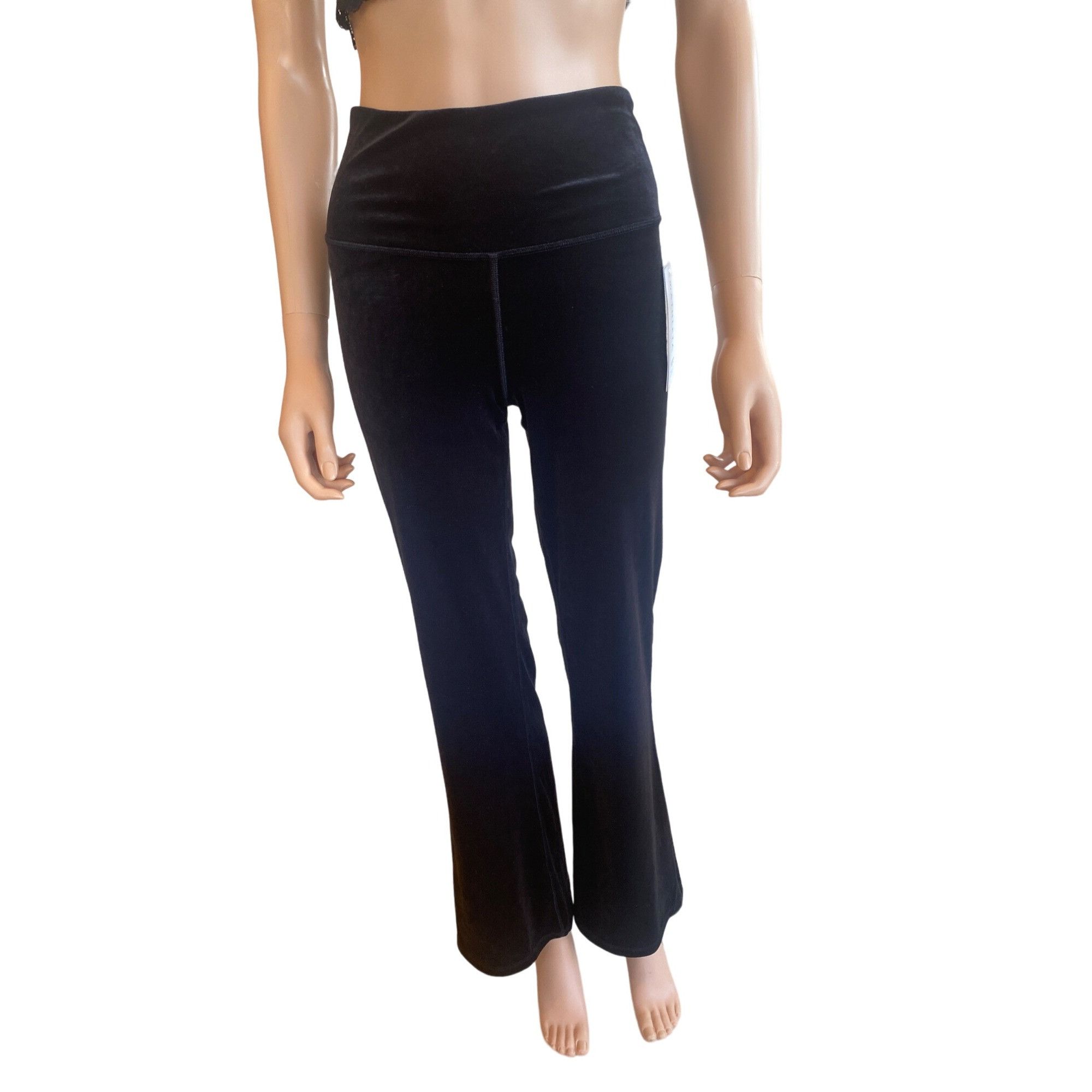 Athleta NWT Athleta XS Elation Velvet Flare Pant Black Pants High-Ri Size 26" / US 2 / IT 38 - 5 Thumbnail