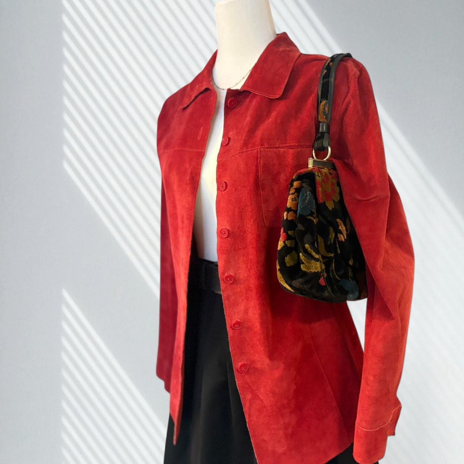 Other Yvonne Marie Red Suede Button-Up Shacket Size M / US 6-8 / IT 42-44 - 2 Thumbnail