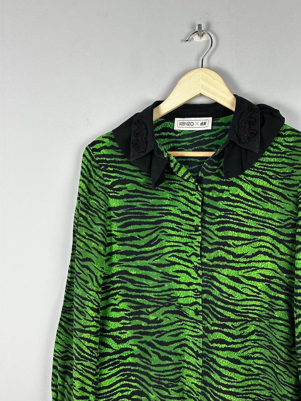 H&M × Kenzo Kenzo x HM Tiger Print Green Blouse Size XS / US 0-2 / IT 36-38 - 3 Thumbnail