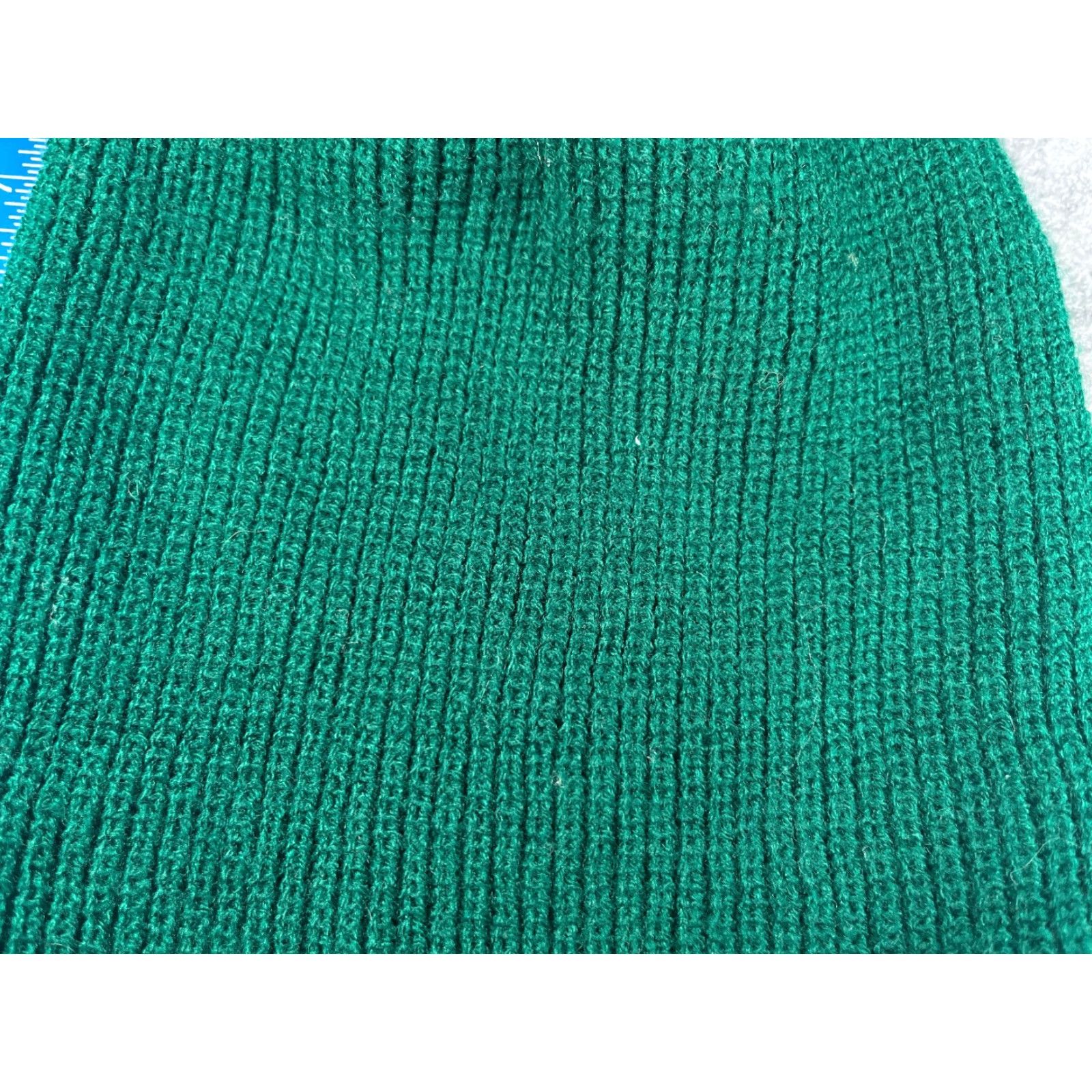 Vintage Beanie Toque Adult One Size Green Knit 100% Acrylic Ski Camp Outdoors Snow Hat/Cap Women Size ONE SIZE - 2 Thumbnail