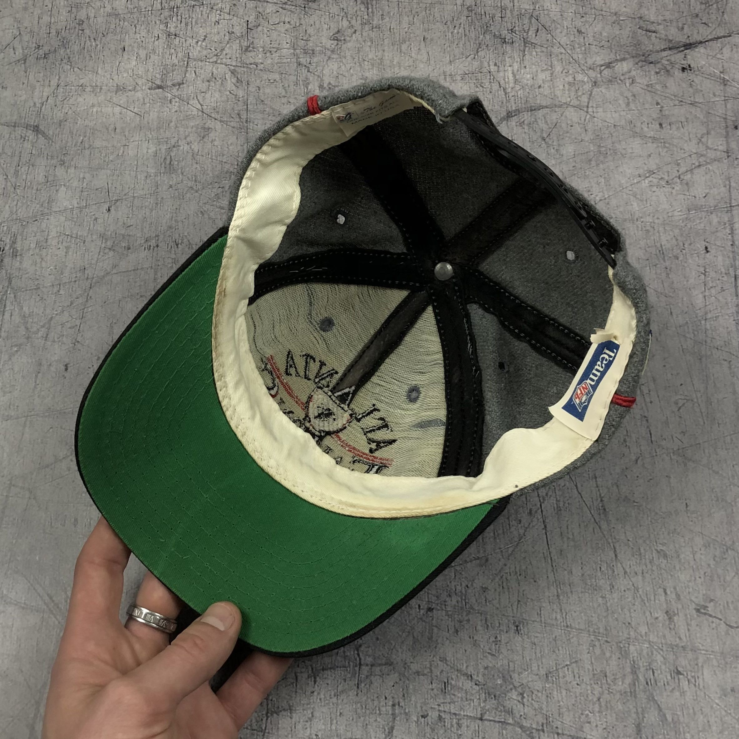 NFL NFL 90s Atlanta Falcons Cap Size ONE SIZE - 6 Thumbnail
