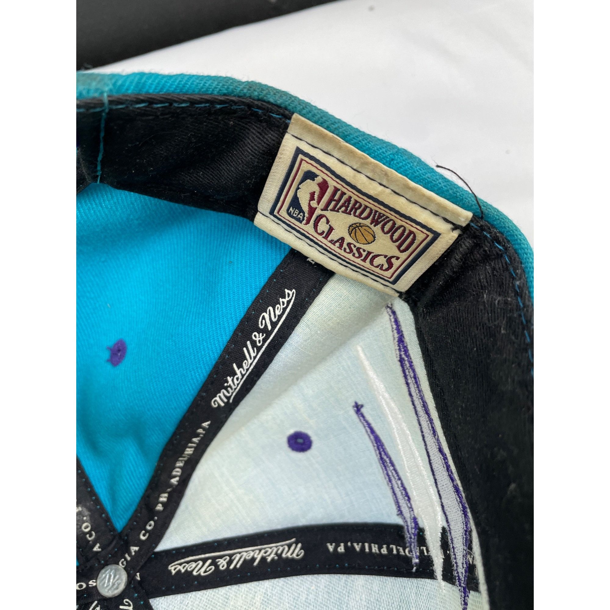 Mitchell & Ness Mitchell & Ness Hornets Blue/Purple Unisex Hat/Cap Adjustabl Size ONE SIZE - 5 Thumbnail