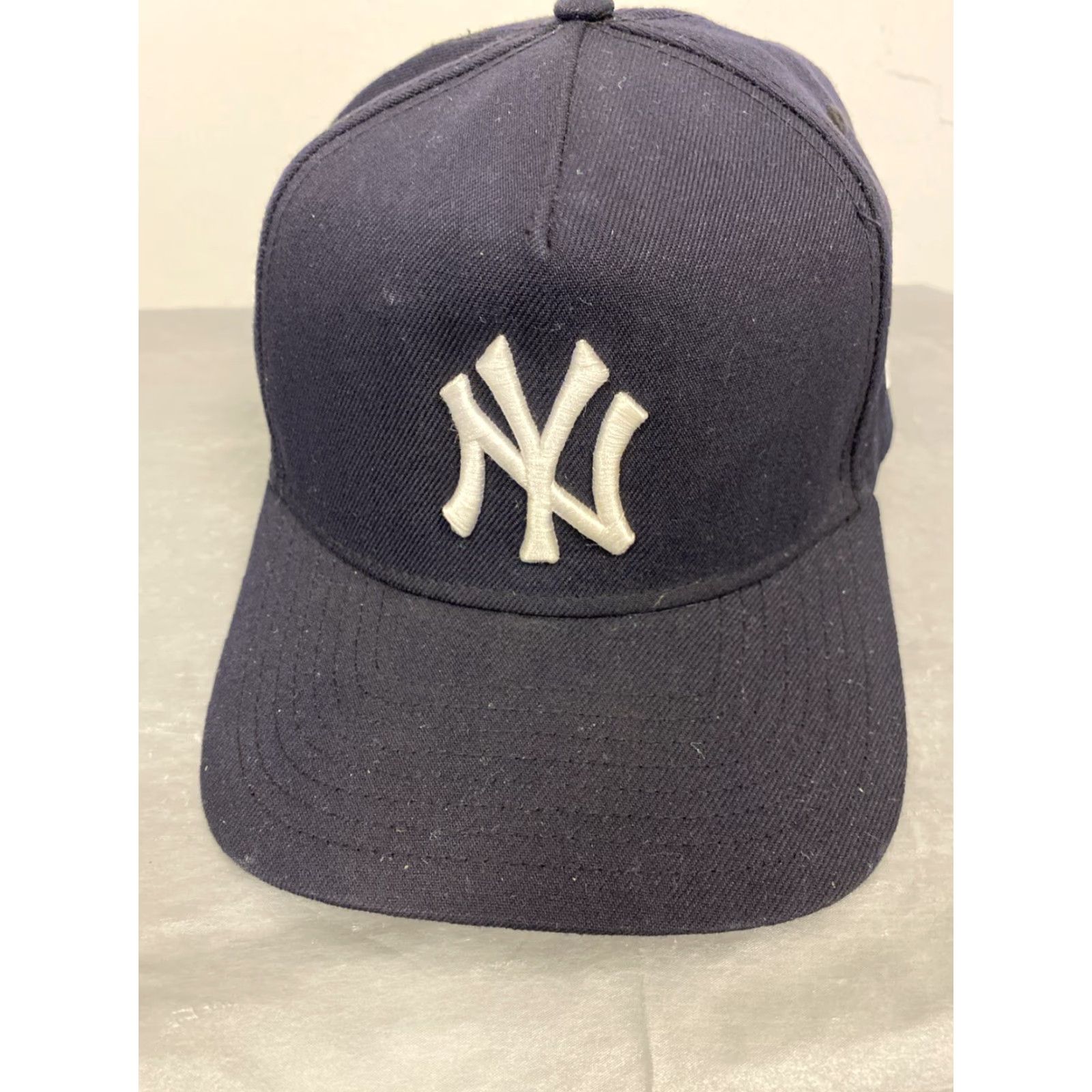 New Era VINTAGE New Era Yankees 1999 World Series MLB Snapback Cap Men One Size Blue Cotton Canvas Sports Size ONE SIZE - 5 Thumbnail