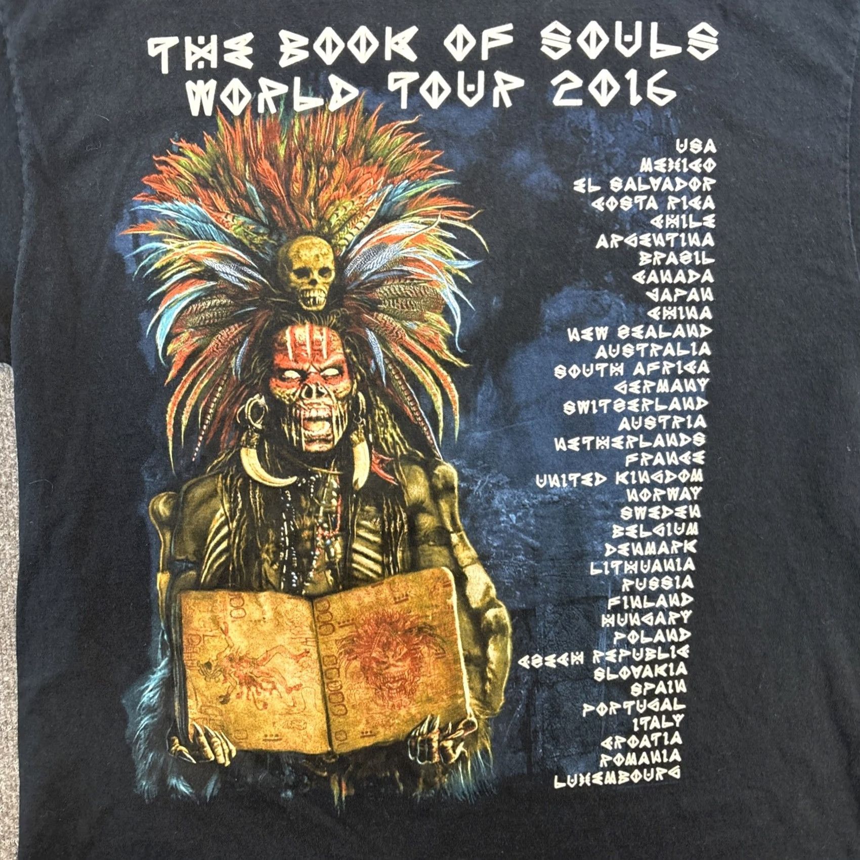 Vintage Iron Maiden T-Shirt Graphic Print Crew Neck Short Sleeve Size L Black Men Rock Music 2016 Book of Souls World Tour Eddie Vintage No Size US L / EU 52-54 / 3 - 6 Thumbnail