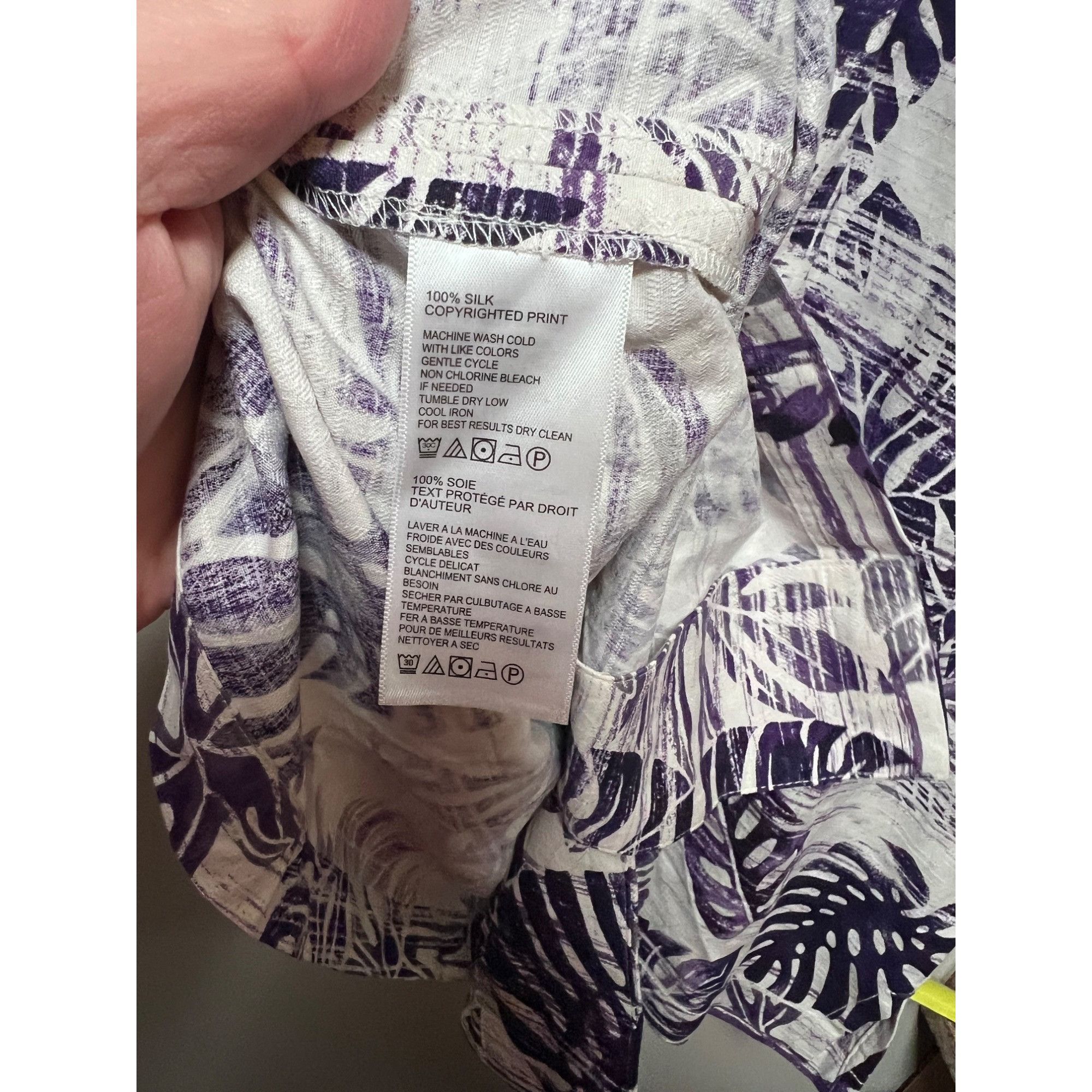 Tommy Bahama Tommy Bahama 100% Silk Colorado Rockies Short Sleeve Button Size US L / EU 52-54 / 3 - 3 Thumbnail