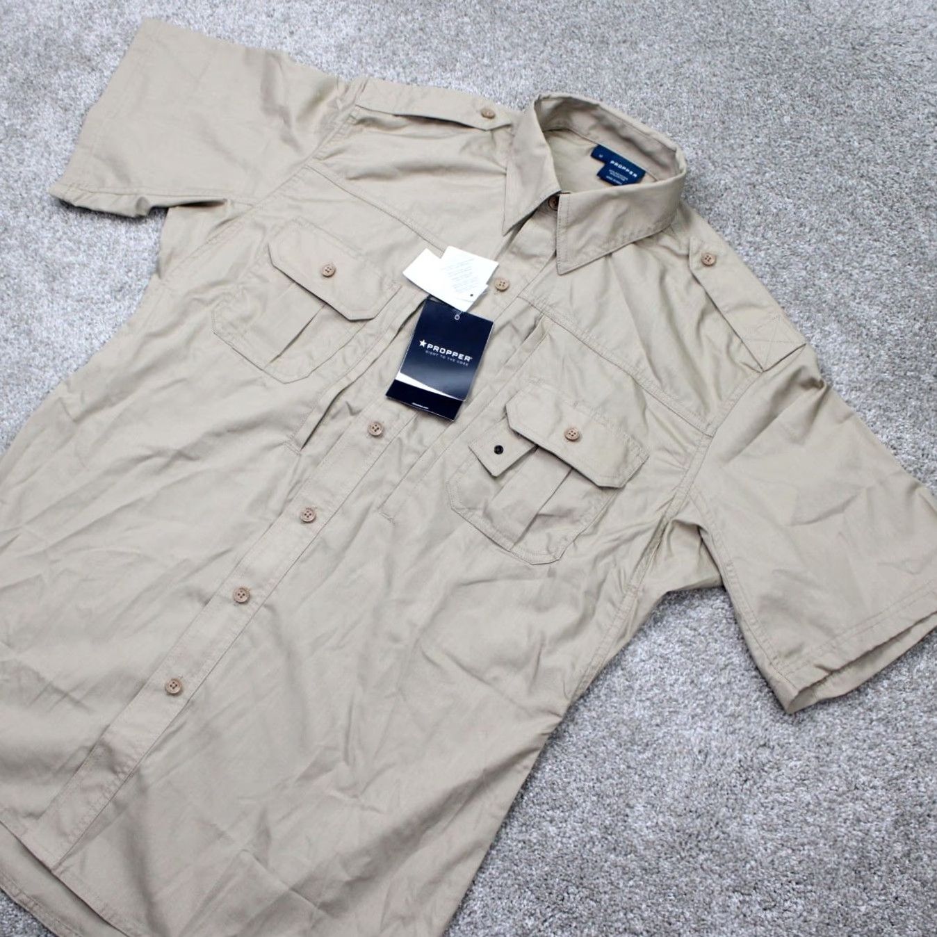 Propper PROPper Tactical Shirt Mens Medium Beige Short Sleeve Button-Up NWT Polyester Cotton S/S Pockets Size US M / EU 48-50 / 2 - 3 Thumbnail