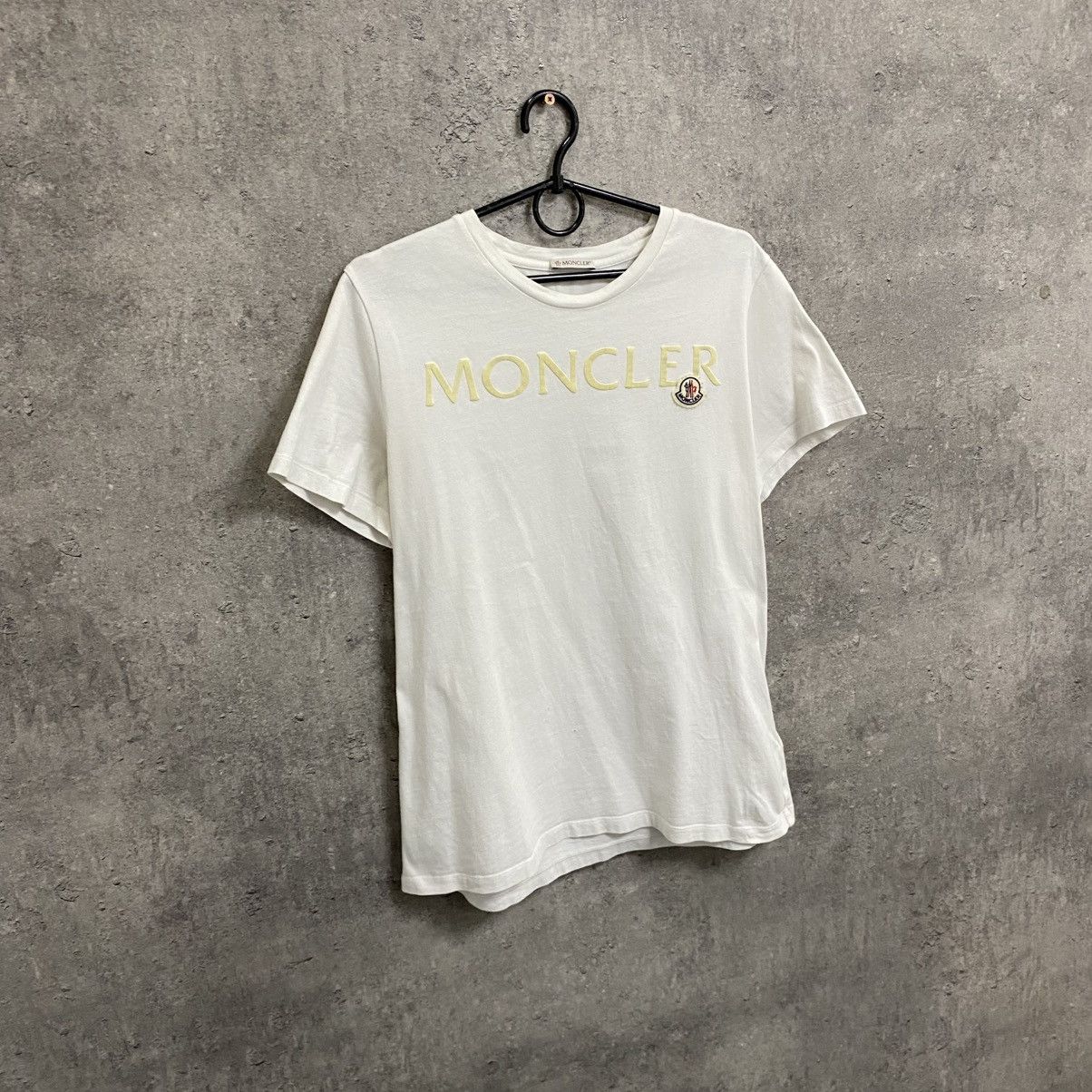 Moncler Moncler T-Shirt Size US L / EU 52-54 / 3 - 3 Thumbnail