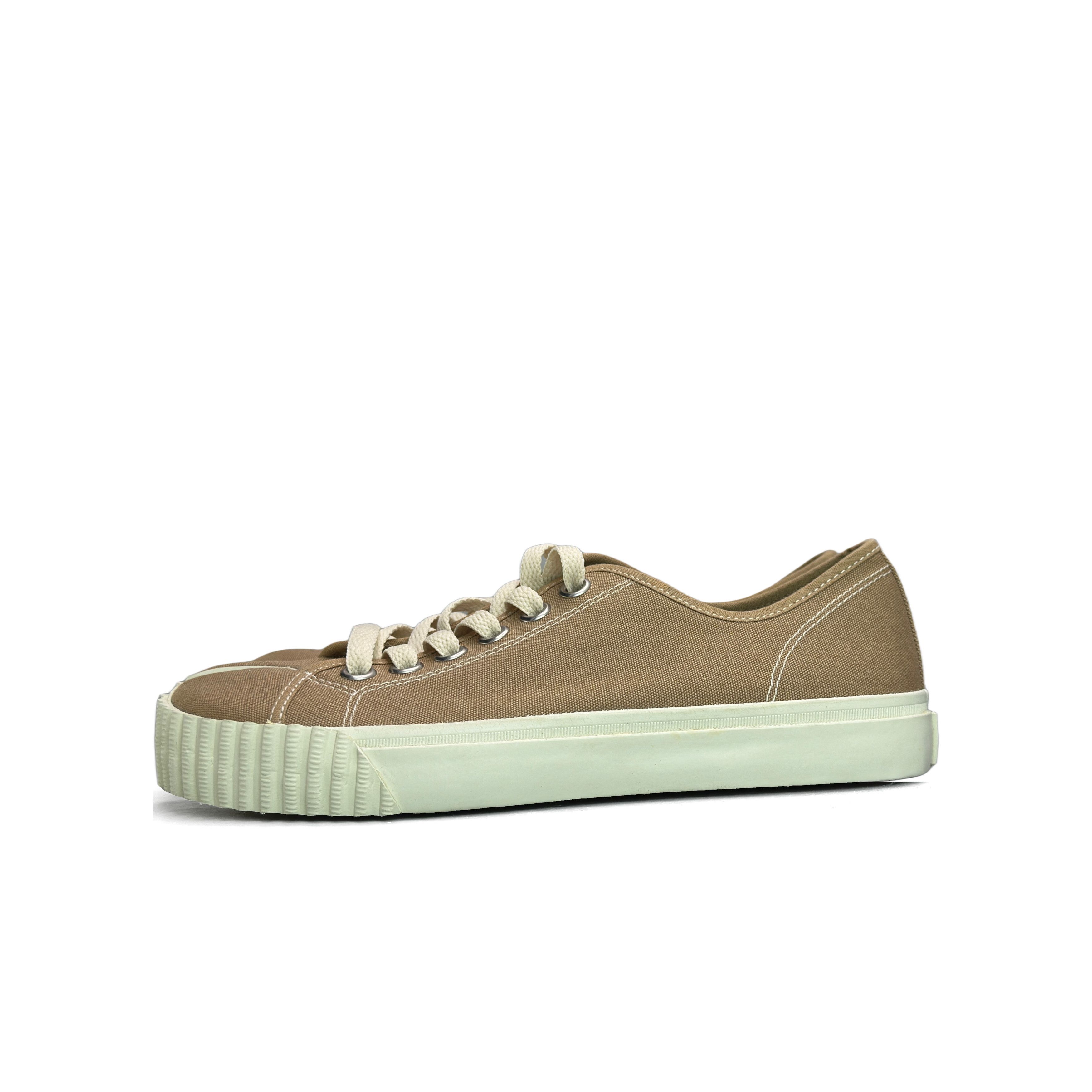 Maison Margiela Maison Margiela Tabi Canvas Sneakers Sz.37 | Grailed