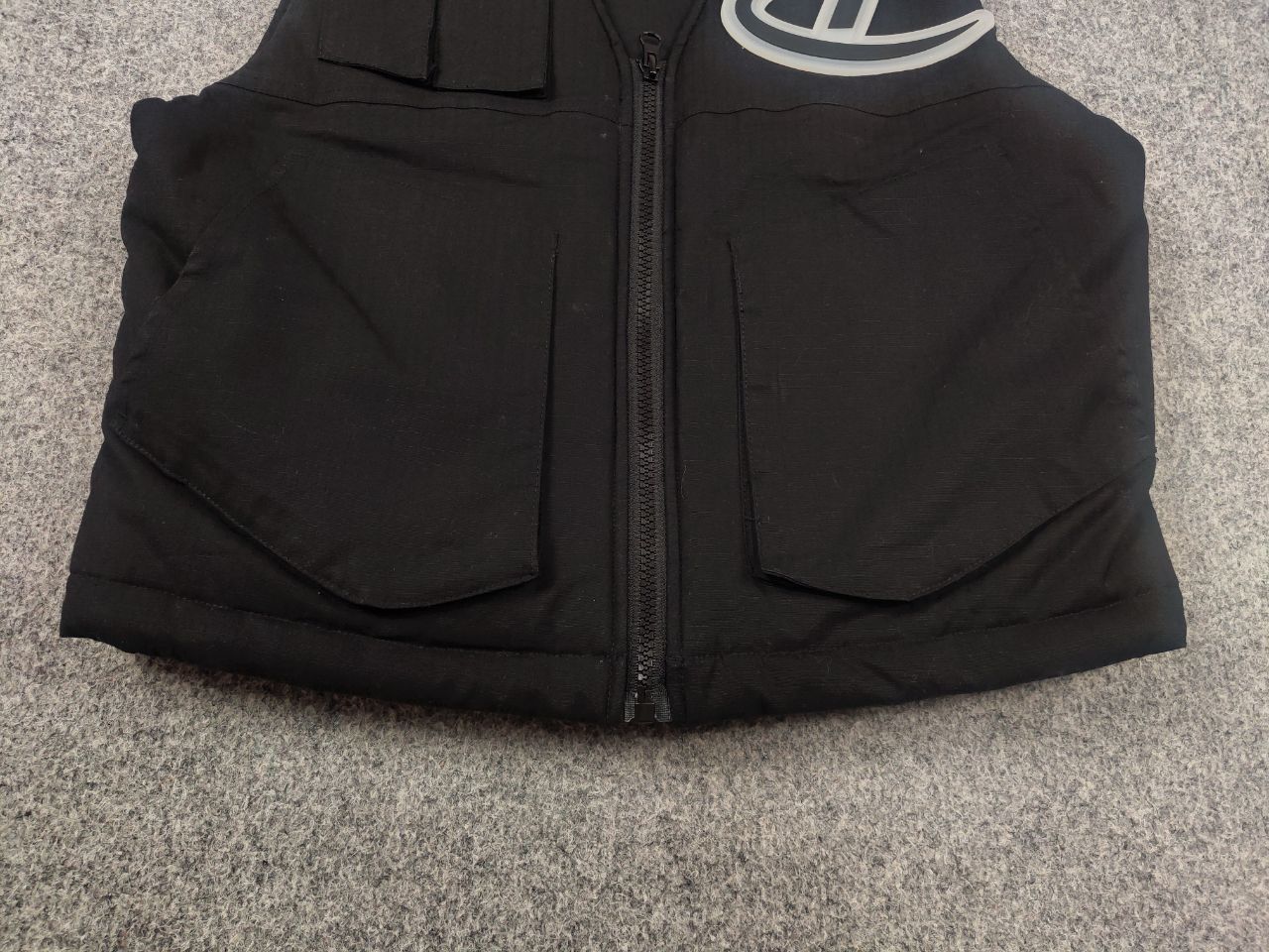 Trapstar London Trapstar London Hyperdrive Pocket Black Logo Zip Vest Jacket Size US XS / EU 42 / 0 - 5 Thumbnail