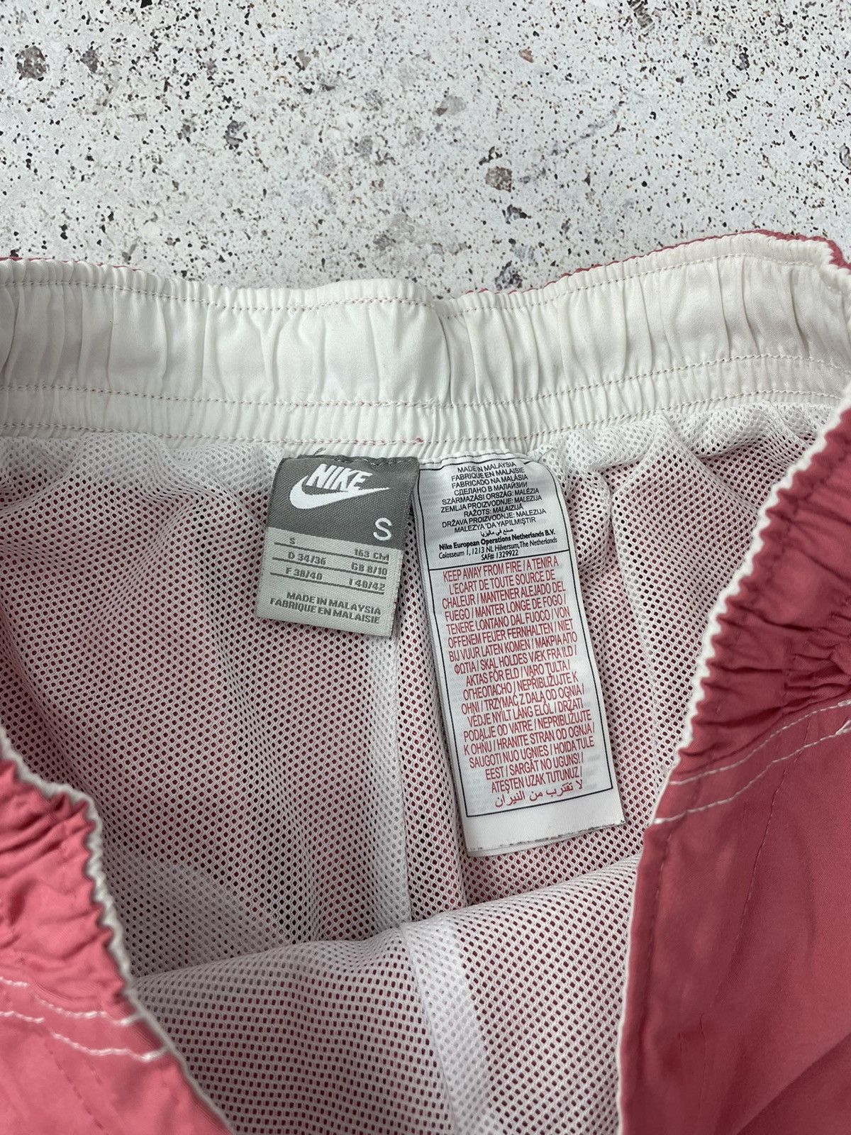 Nike × Vintage Nike Vintage Women’s Track Pants Drill Gorpcore Joggers Size 27" / US 4 / IT 40 - 6 Thumbnail