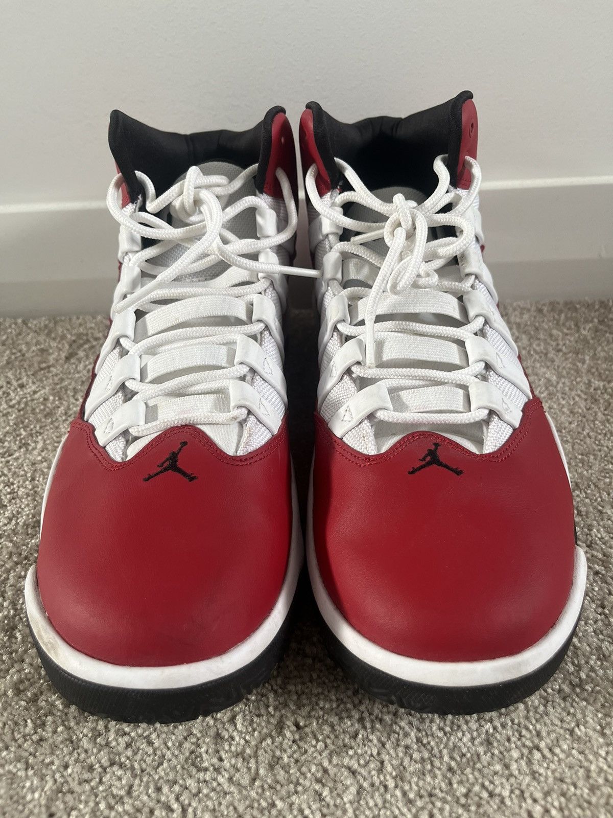 Nike Nike Air Jordan Max Aura Gym Red Size US 11 mens Size US 11 / EU 44 - 5 Thumbnail