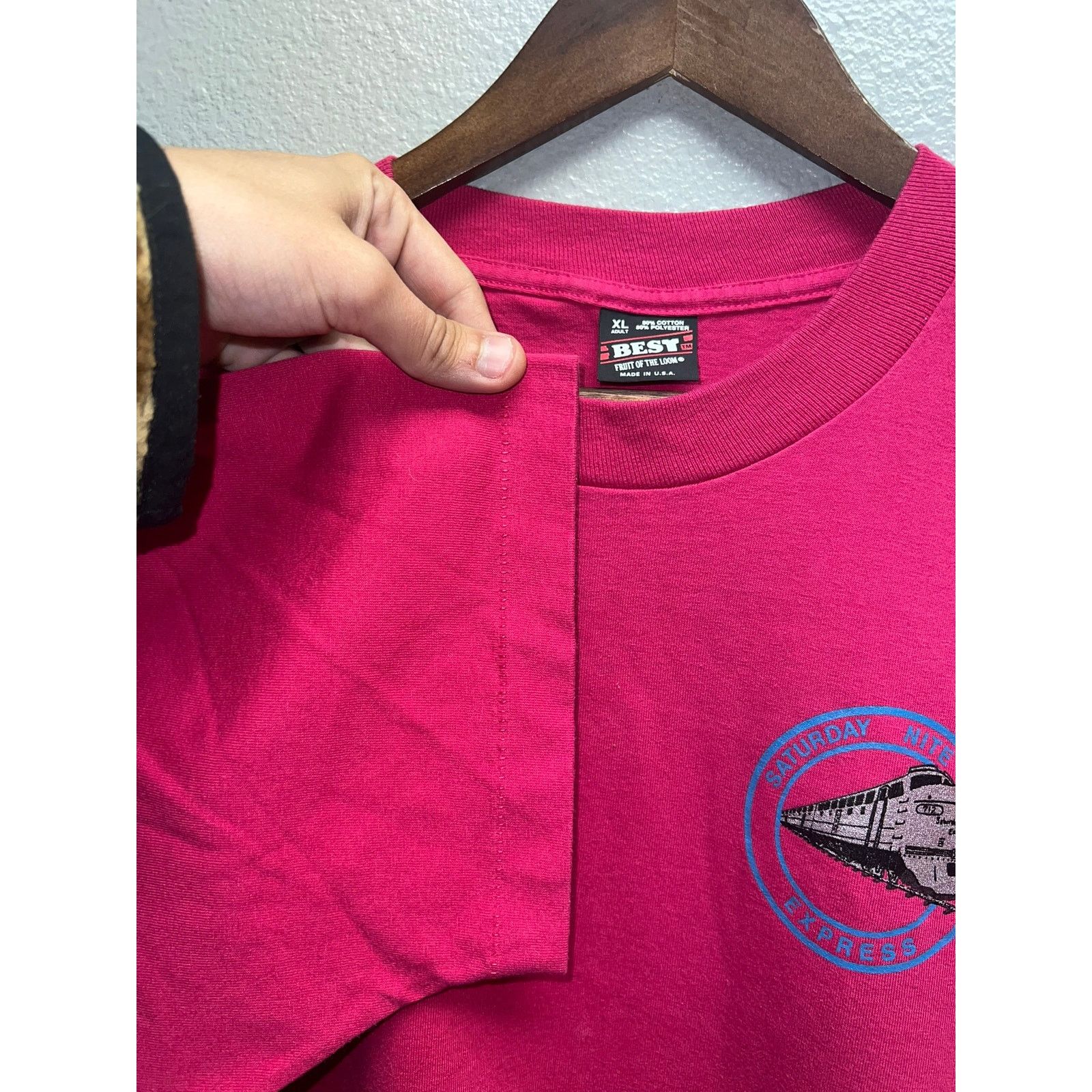 Fruit Of The Loom Vintage Saturday Nite Express Shirt Night Pink Tee 90s XL Size US XL / EU 56 / 4 - 4 Thumbnail