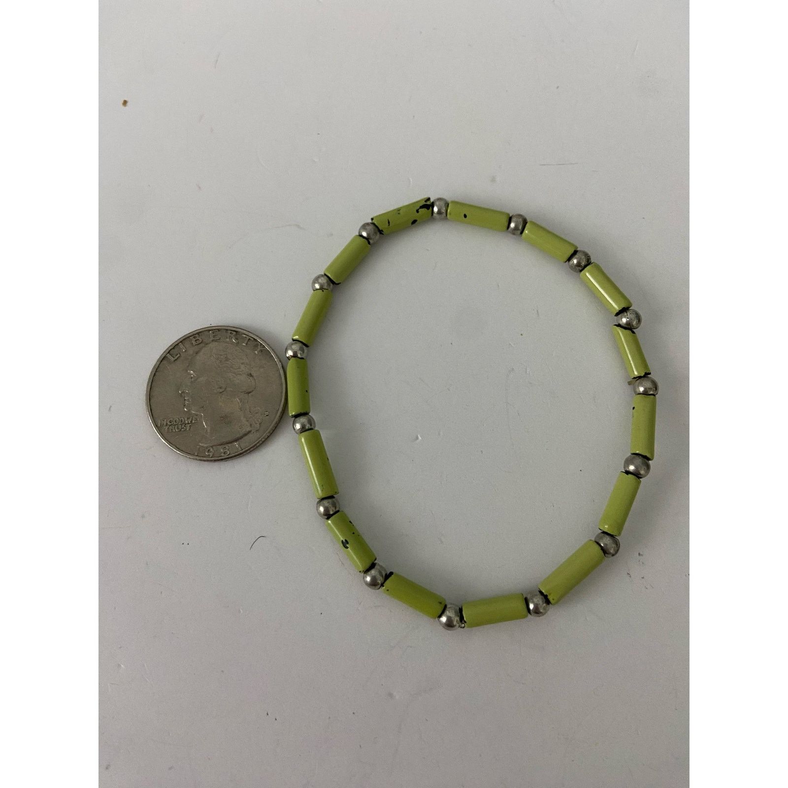 Other Handmade silver and lime green bead bracelet Size ONE SIZE - 3 Thumbnail