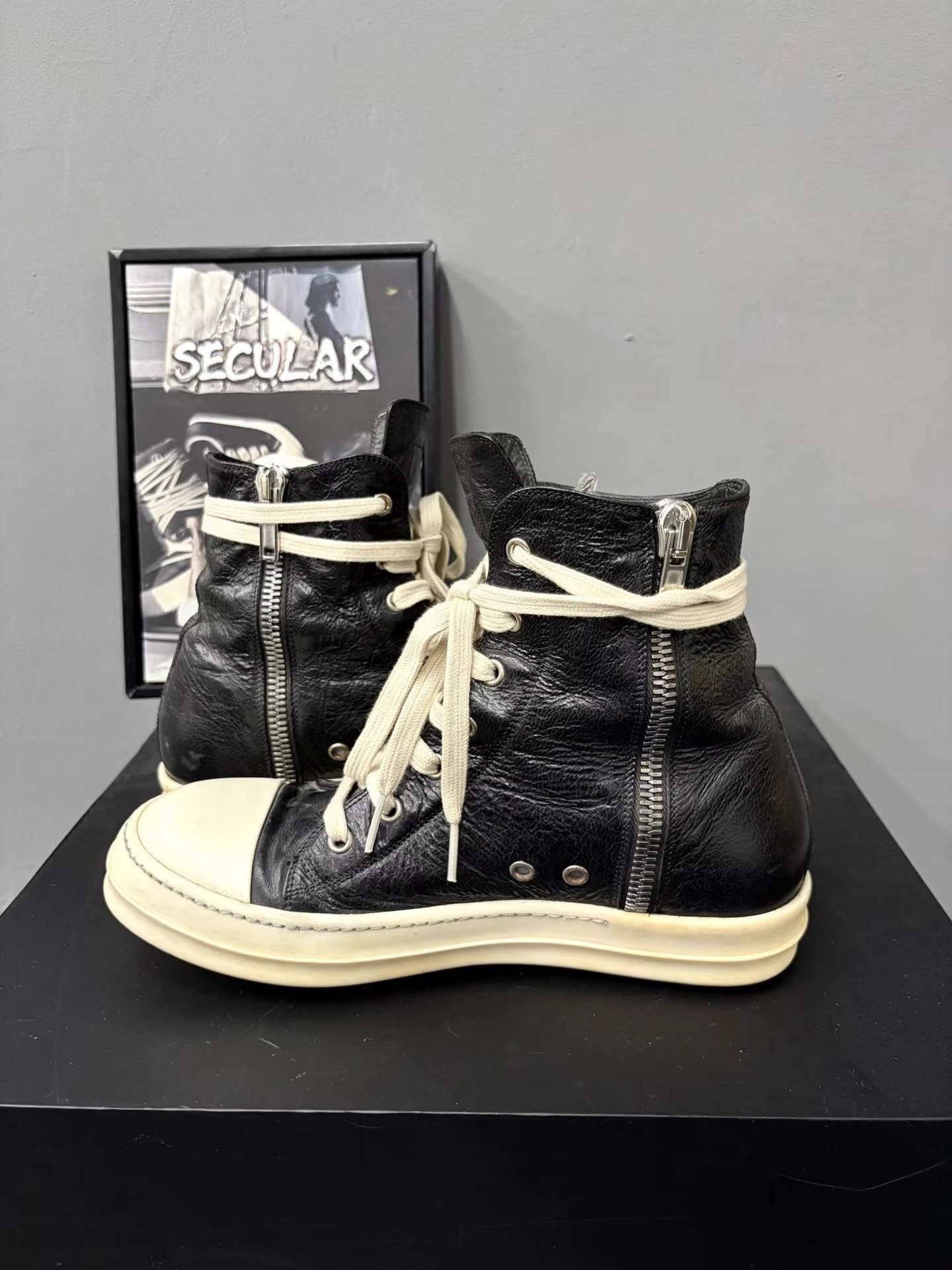Rick Owens Rick Owens 17SS Distressed Leather High-Top Sneakers K34 Size US 6.5 / EU 39-40 - 5 Thumbnail