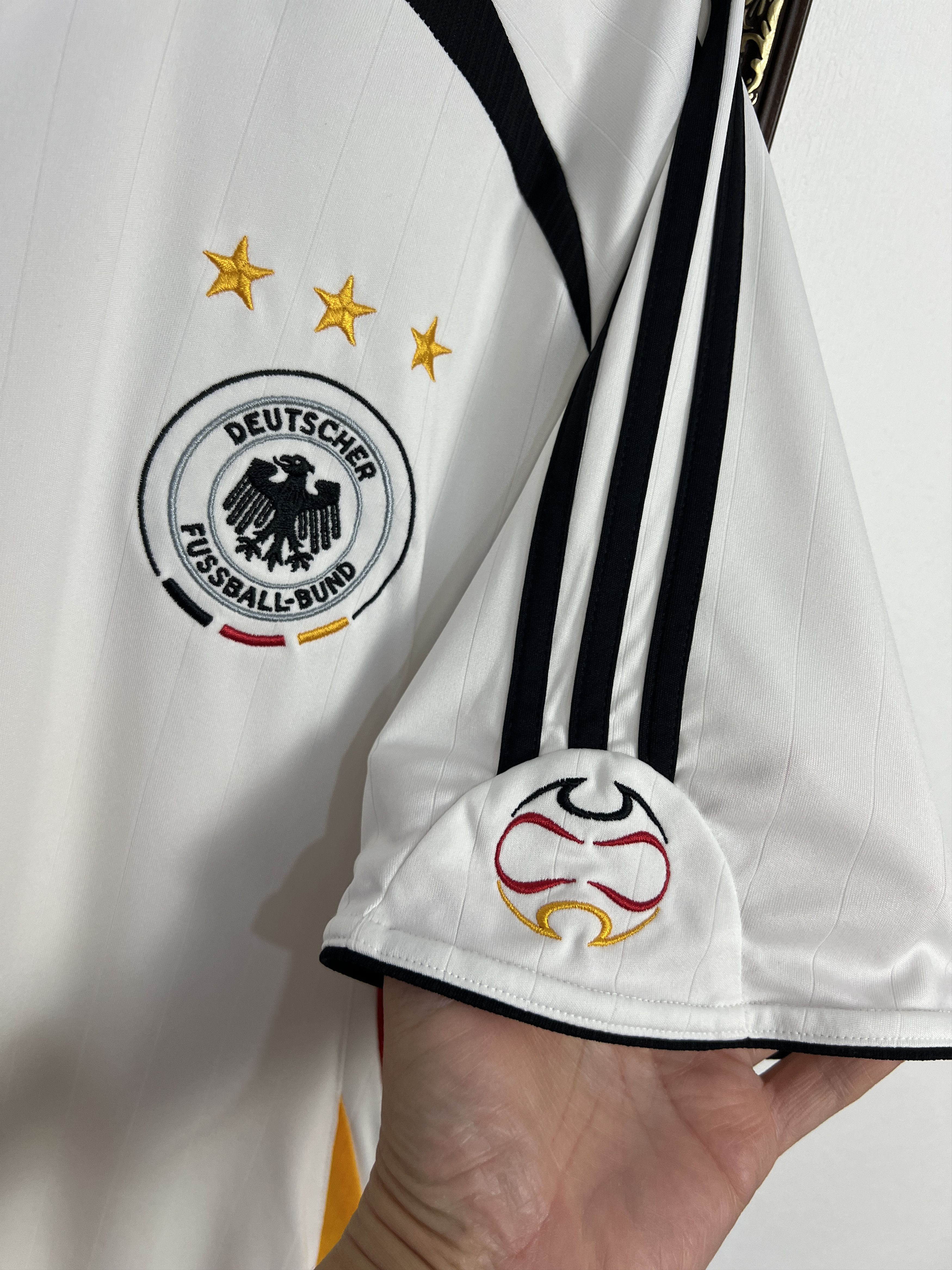 Adidas Germany Home football shirt 2005 Soccer Adidas Jersey Size US L / EU 52-54 / 3 - 4 Thumbnail