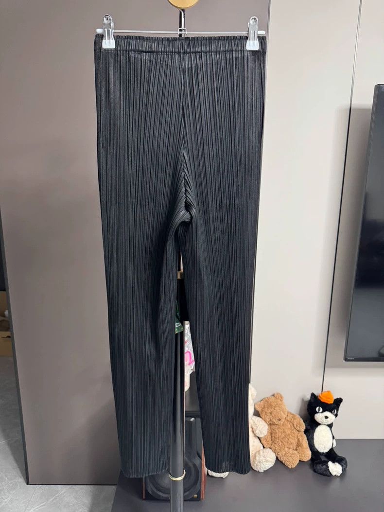 Issey Miyake issey miyake size:3 black pants 2506-Nextarrow Size US 26 / EU 42 - 2 Thumbnail