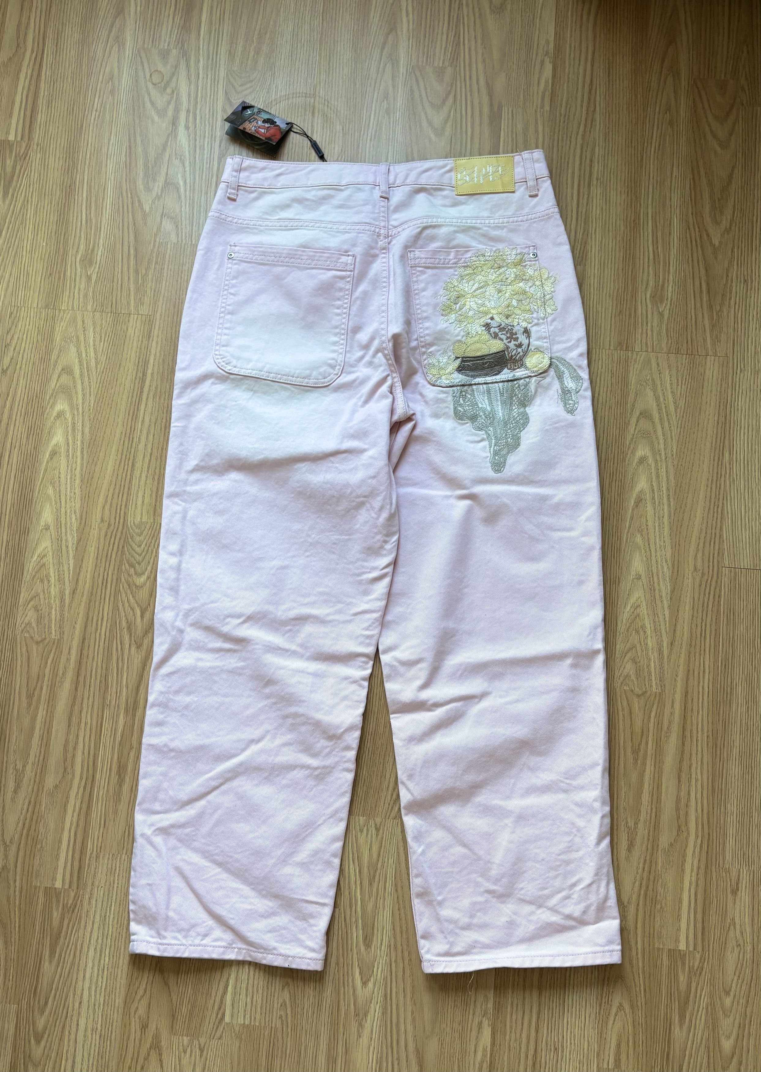 Derschutze Derschutze "garden of eden" denim jeans - light pink Size US 32 / EU 48 - 1 Thumbnail