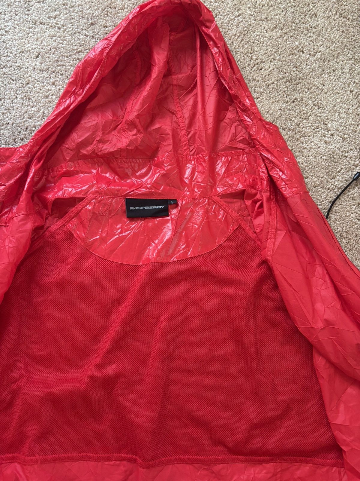 The GV Gallery Raspberry hills water jacket Size US M / EU 48-50 / 2 - 2 Thumbnail