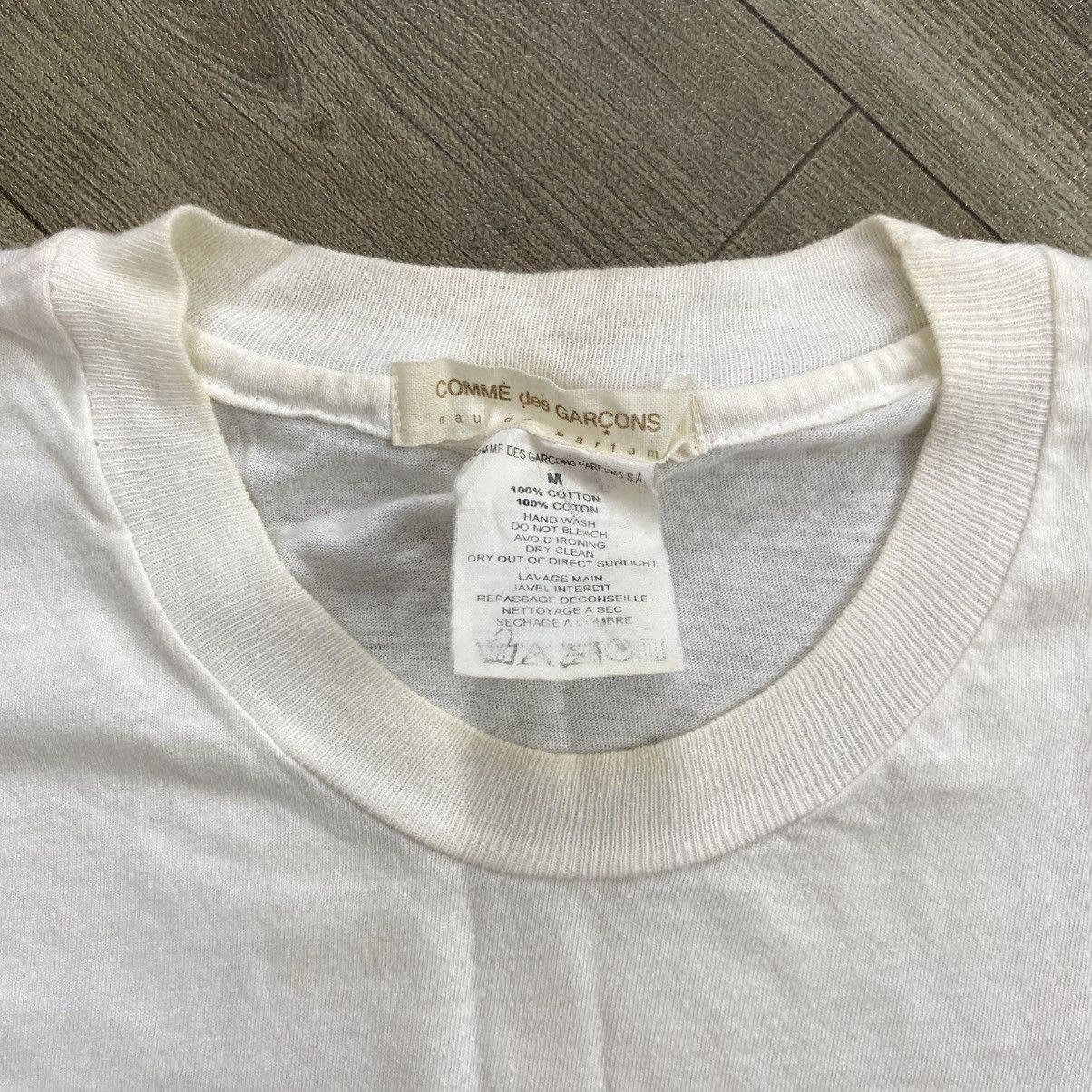 Comme des Garcons Vintage Comme des Garcons CDG Red Velvet Parfum Tee Designer Size US M / EU 48-50 / 2 - 4 Thumbnail