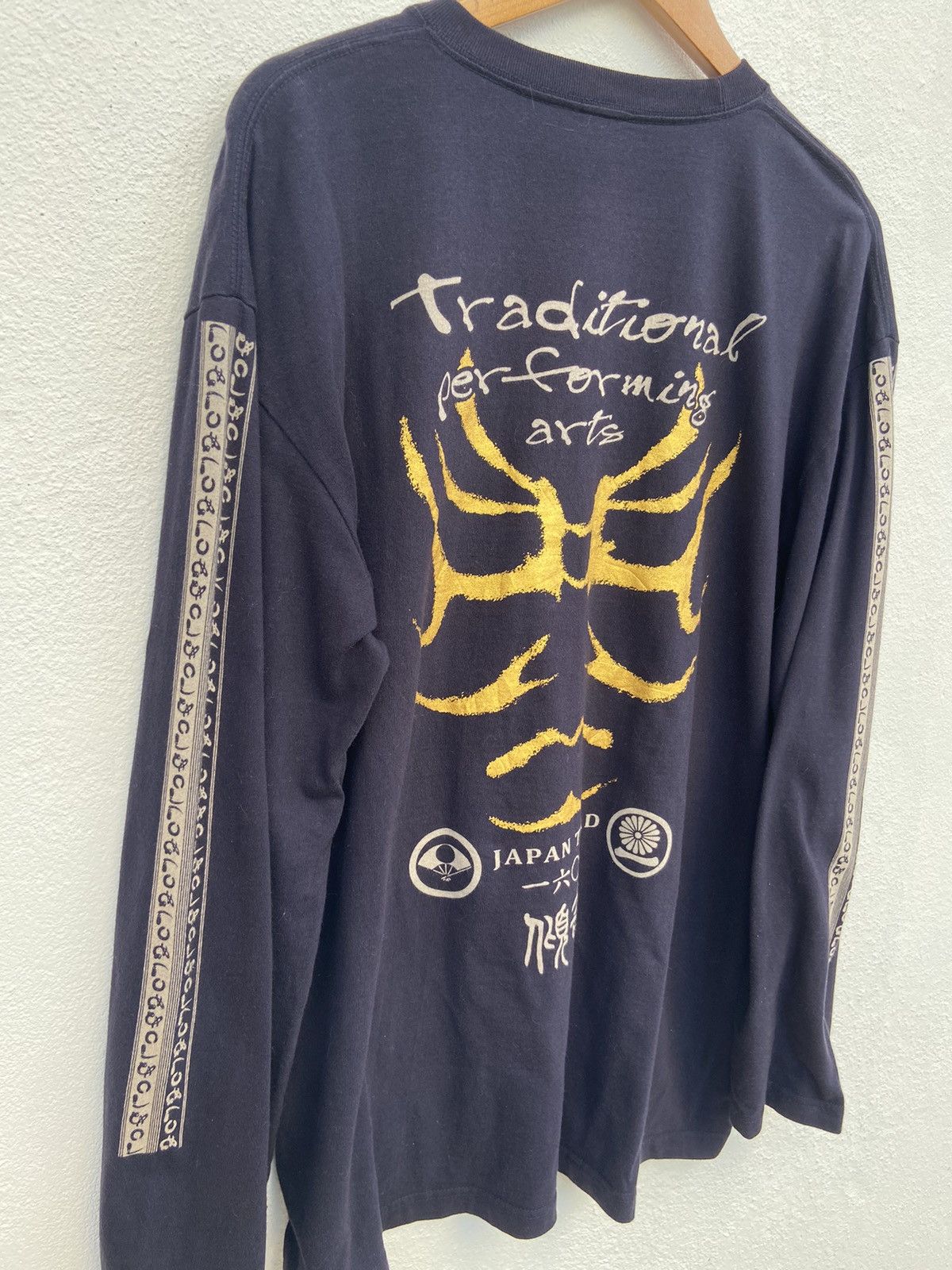 Japanese Brand 🔥 Japan Traditional Performing Art t shirt long sleeve Size US XL / EU 56 / 4 - 3 Thumbnail