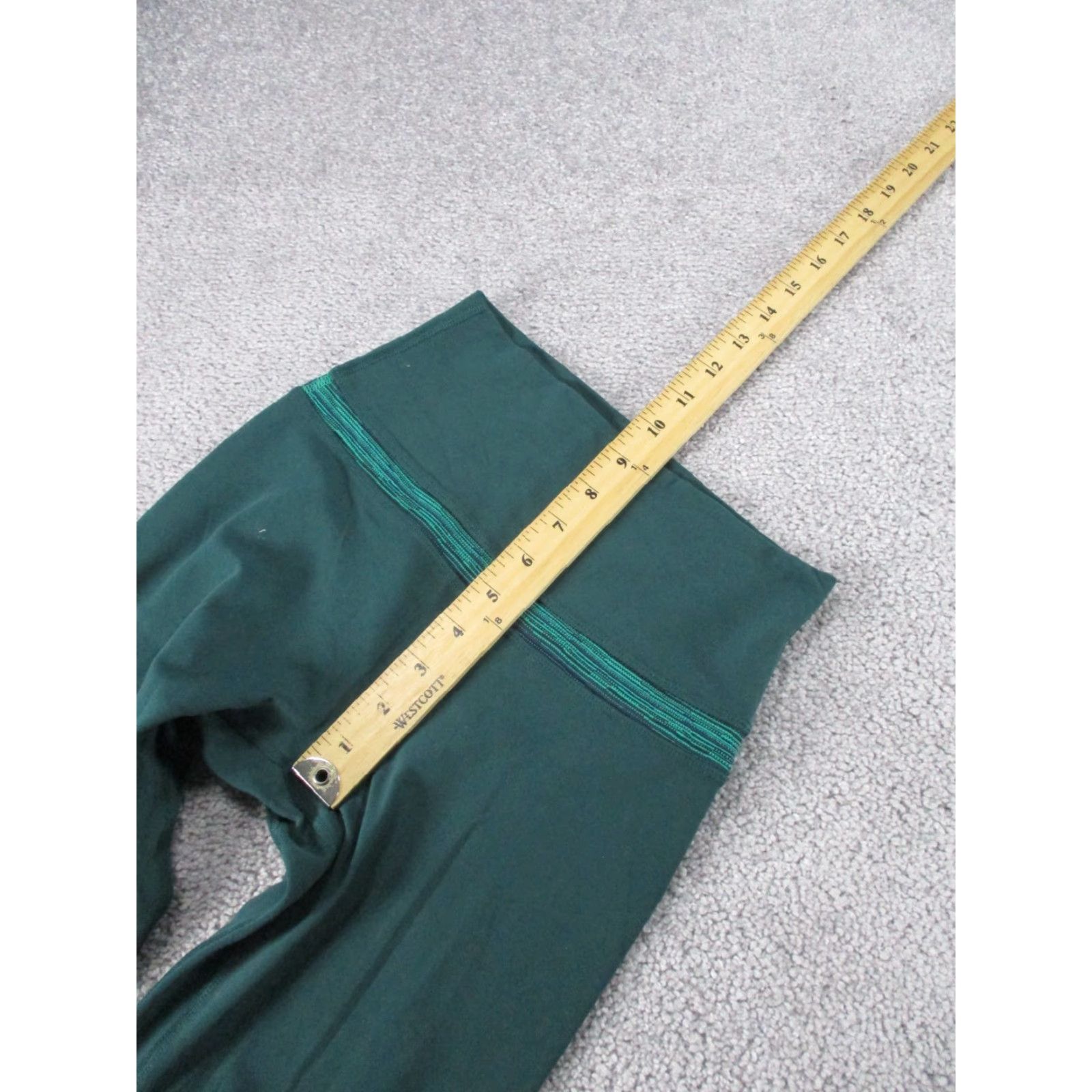 Lululemon VINTAGE or NEW? Size 27" / US 4 / IT 40 - 5 Thumbnail