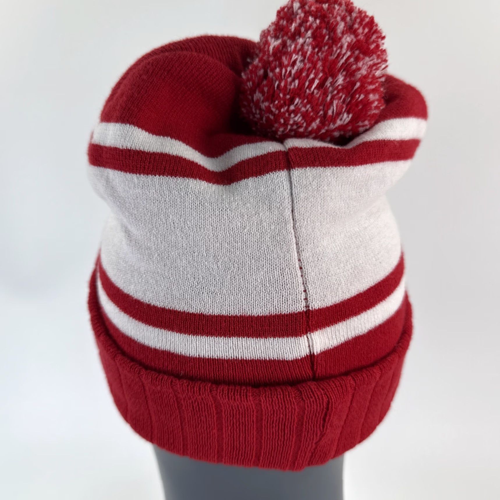 Brooks Brooks Cross Country Running Pom Knit Beanie Hat Unisex Red White Logo Cuffed Size ONE SIZE - 4 Thumbnail