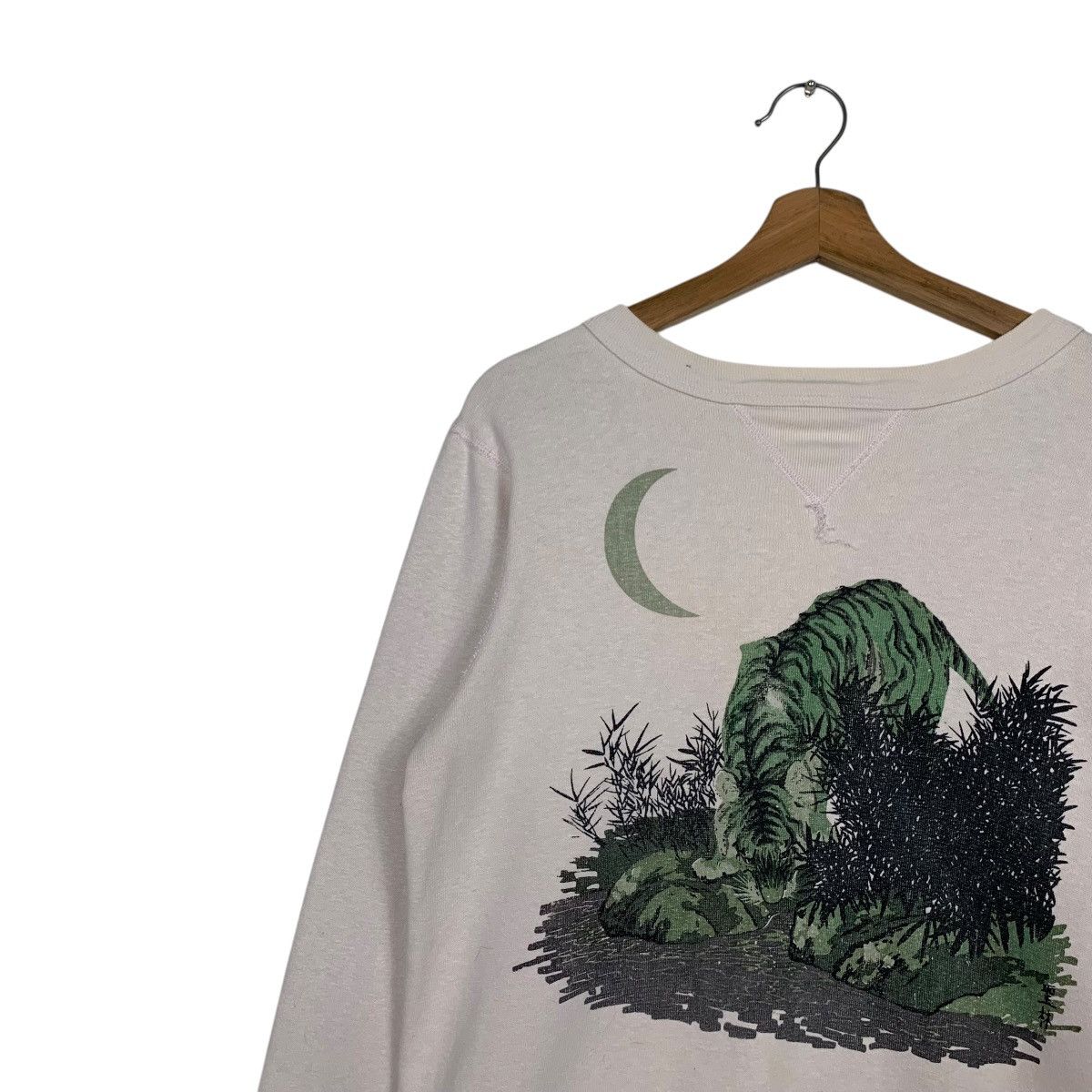Blue Blue Japan 90's BLUE BLUE Tiger Graphic Printed Sweatshirt #2521-C114 Size US S / EU 44-46 / 1 - 6 Thumbnail