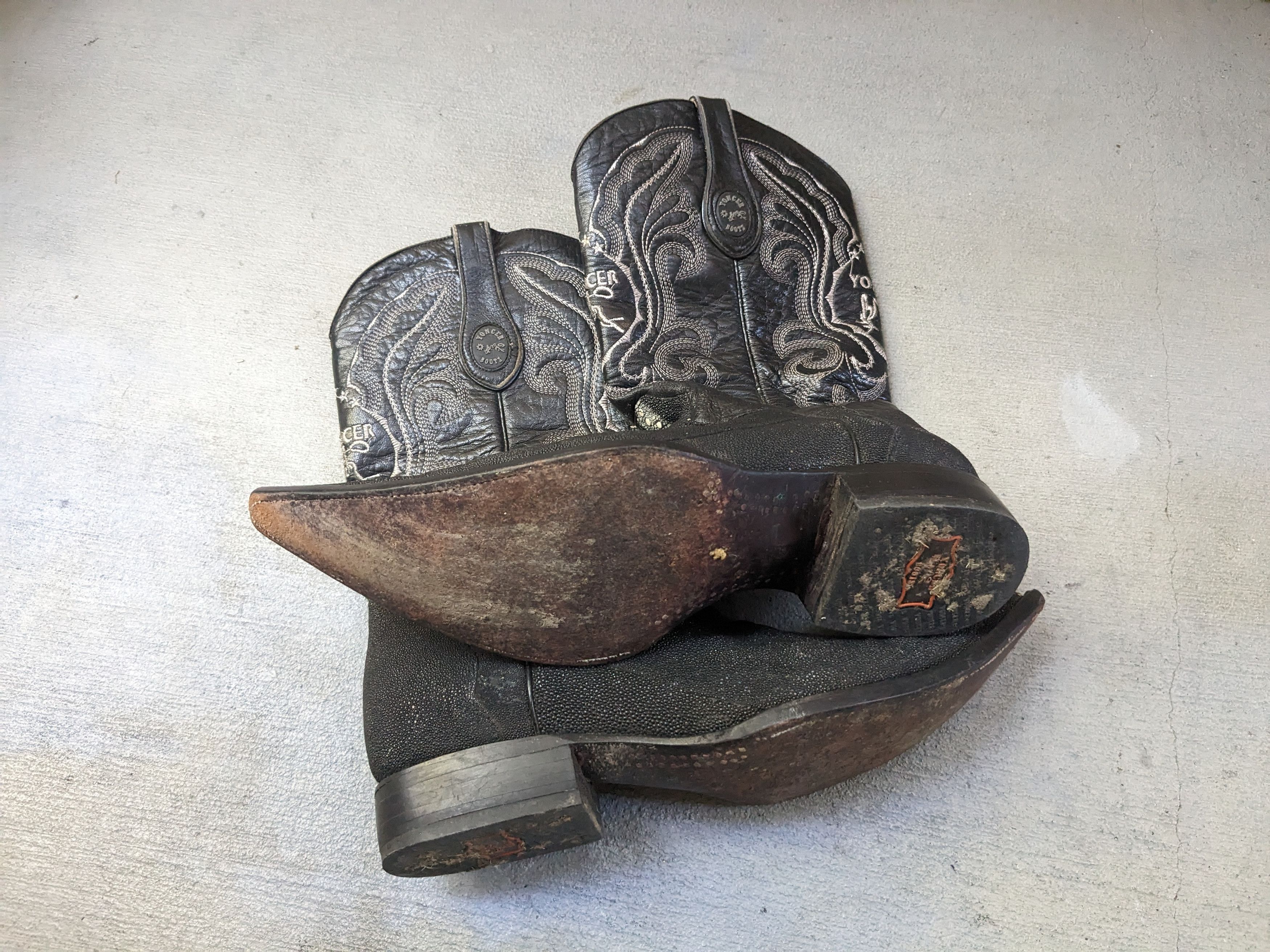 Vintage Black Stingray Cowboy Boots Leather 9.5 Botas Mexico Size US 9.5 / EU 42-43 - 19 Thumbnail