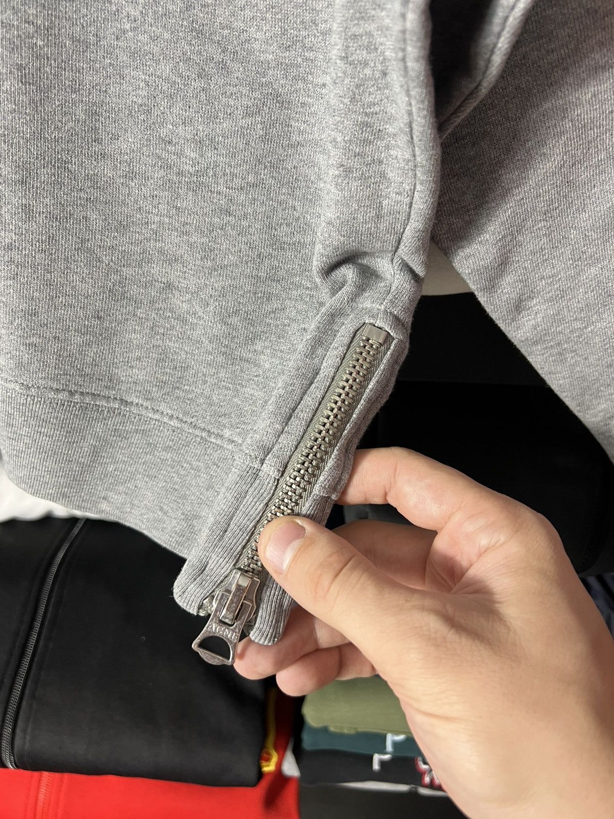 Acne Studios 🩶 Acne Studios Bird Z Sweatshirt Fleece Pullover Cropped Size XS / US 0-2 / IT 36-38 - 5 Thumbnail