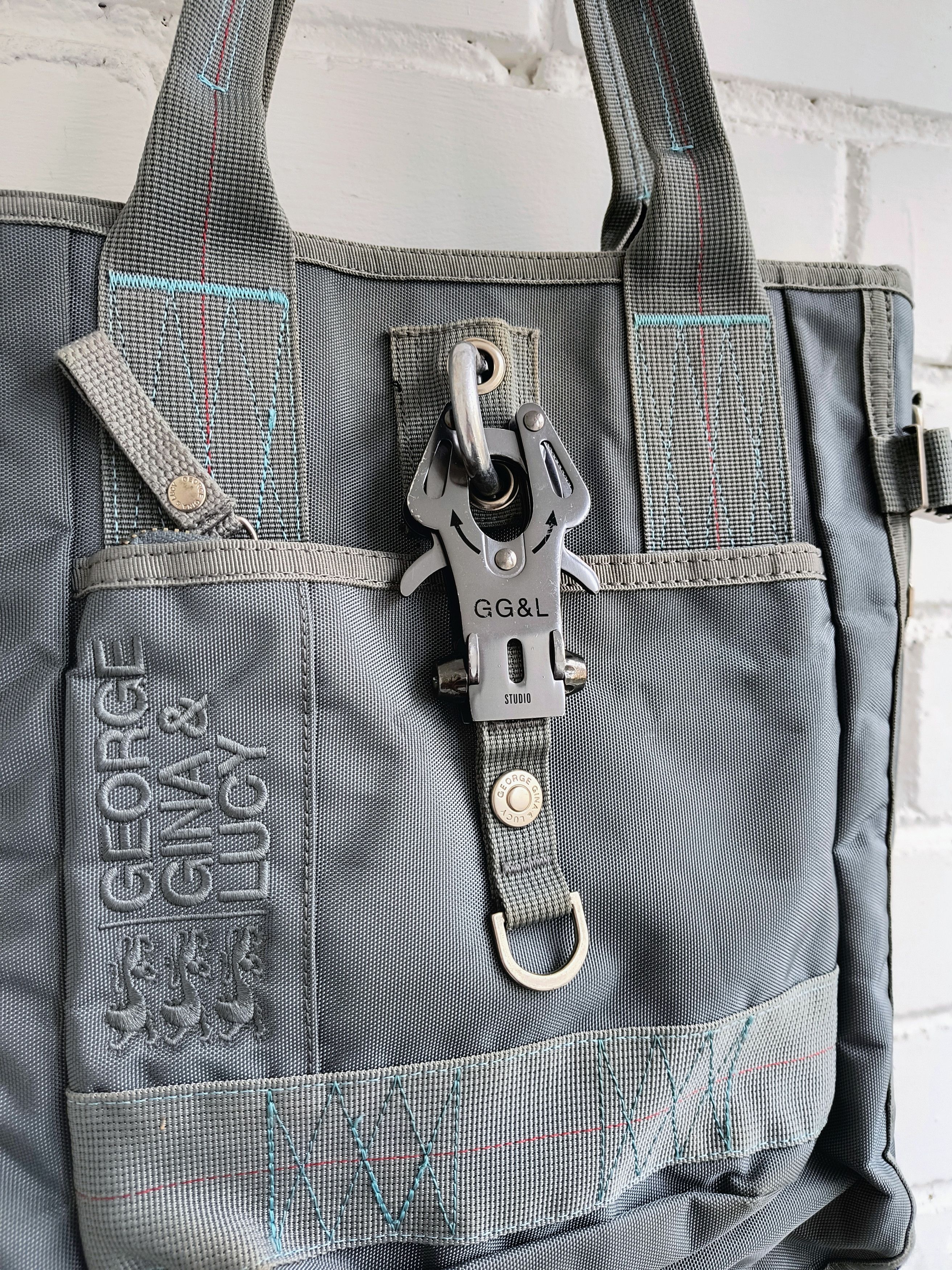 George Gina & Lucy Y2K GGL Little Sushi Shoulders Carabiner Bag Japanese Style Size ONE SIZE - 4 Thumbnail